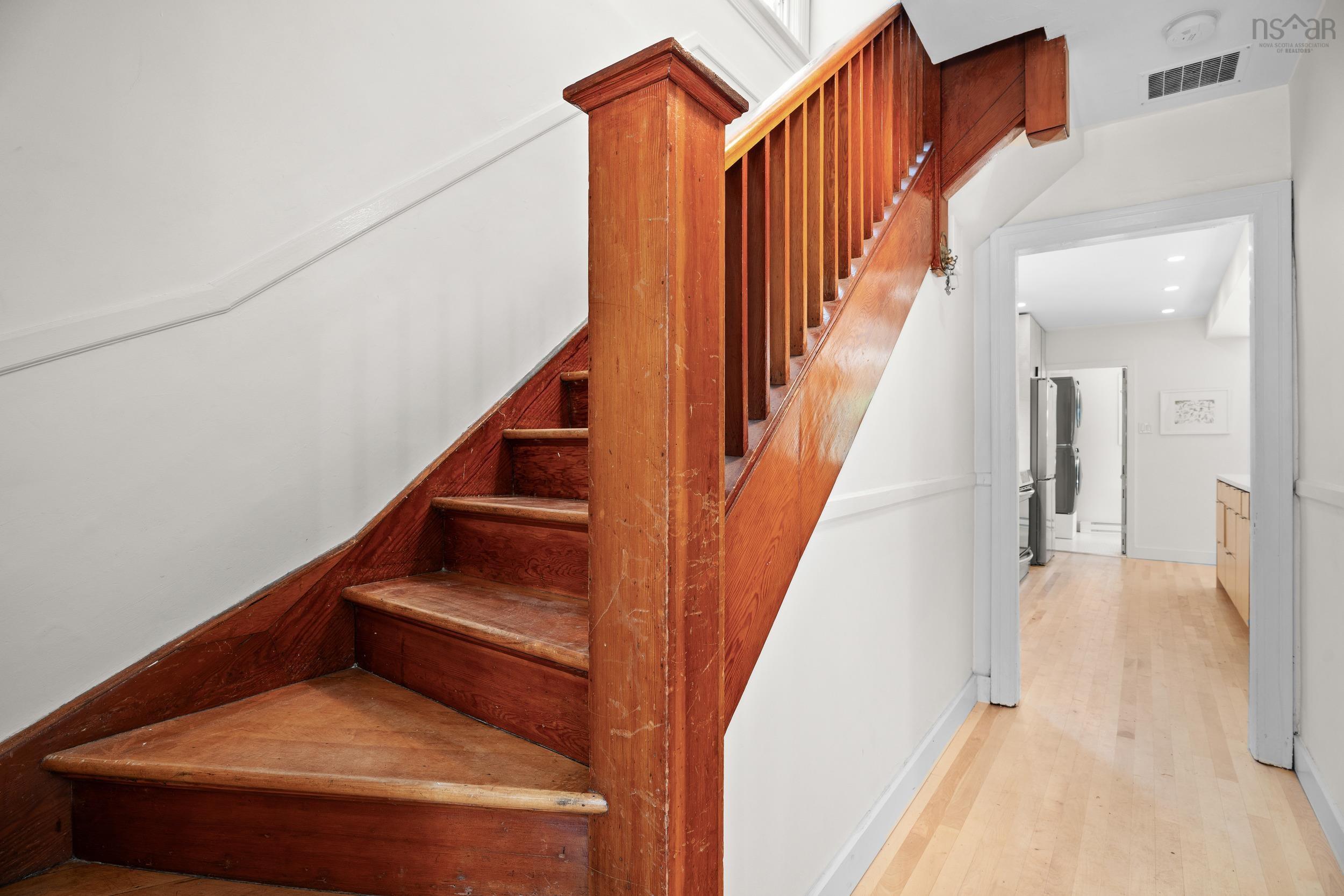 $699,900.00: 12 Sinclair Street, Dartmouth