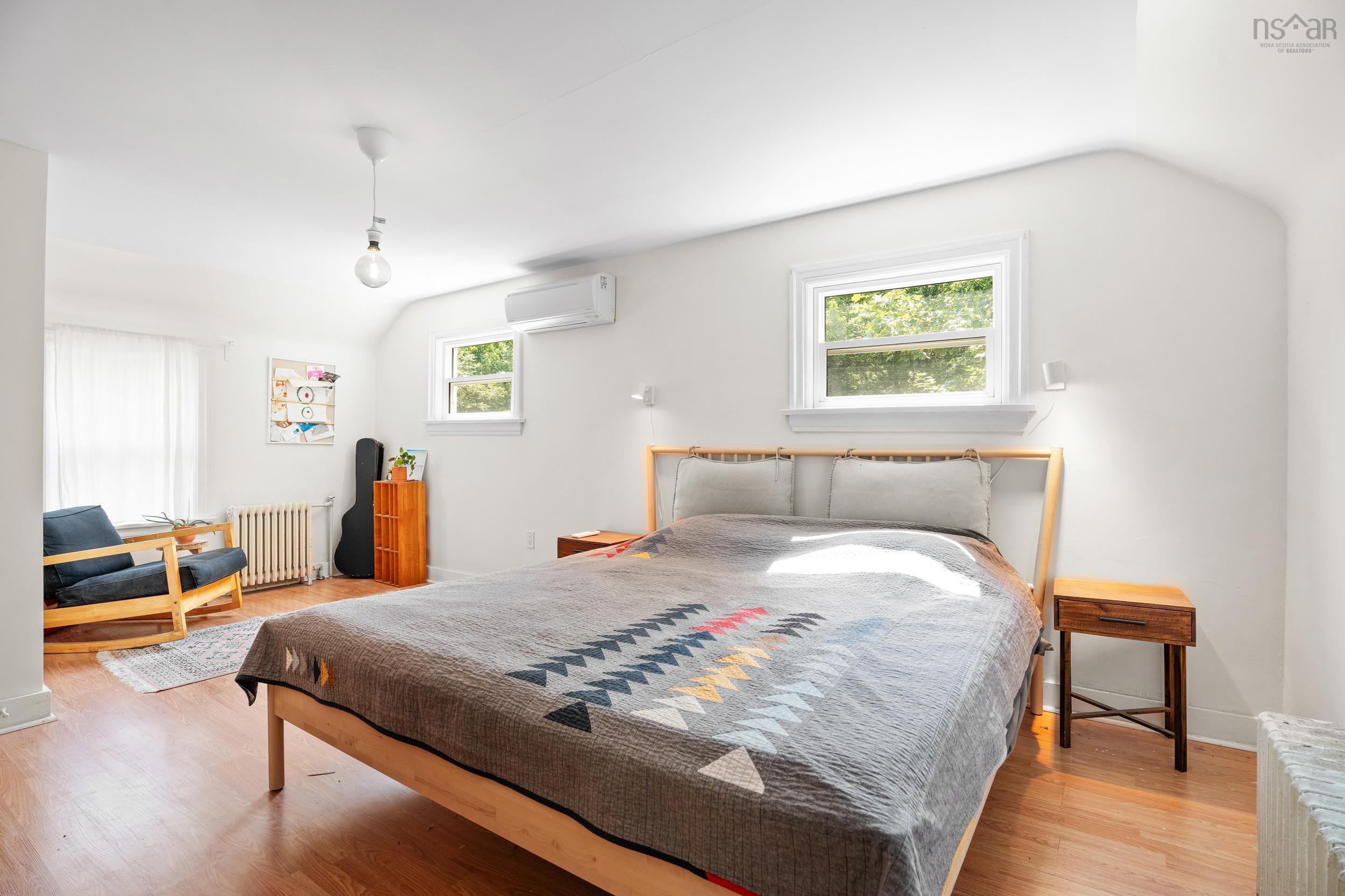 $699,900.00: 12 Sinclair Street, Dartmouth