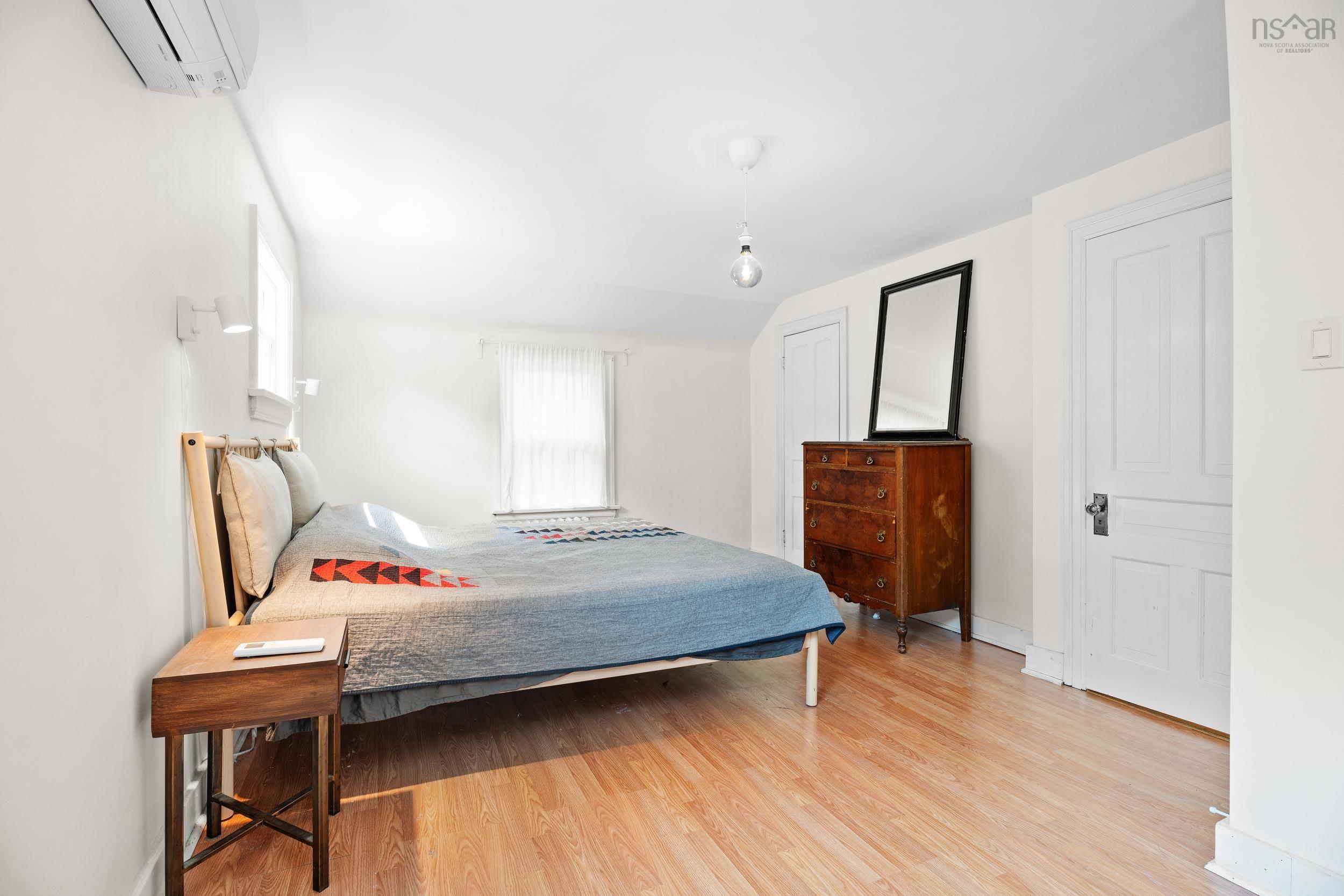 $699,900.00: 12 Sinclair Street, Dartmouth