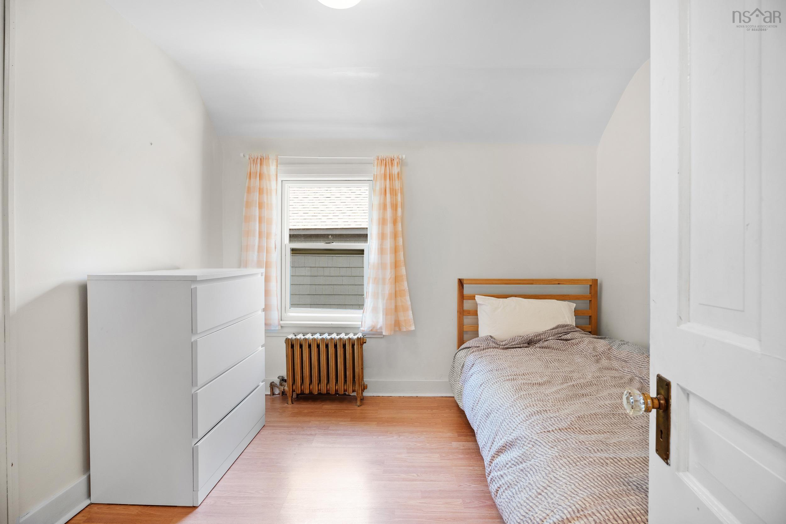 $699,900.00: 12 Sinclair Street, Dartmouth