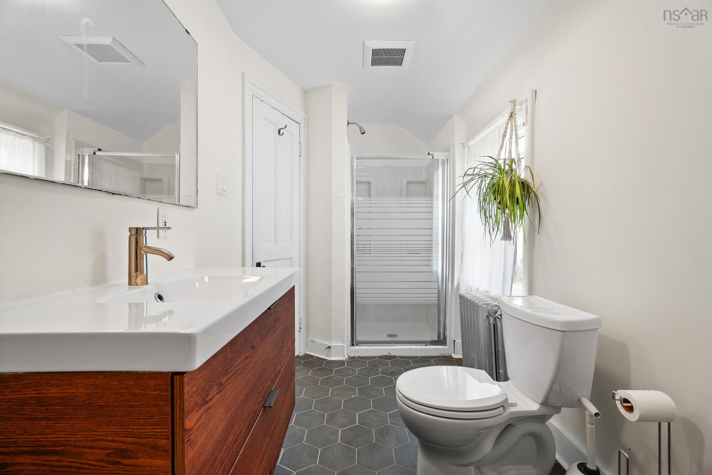 $699,900.00: 12 Sinclair Street, Dartmouth