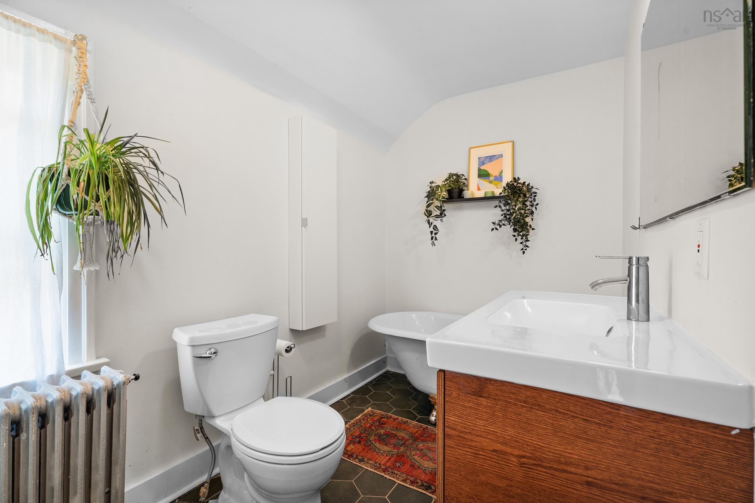 $699,900.00: 12 Sinclair Street, Dartmouth