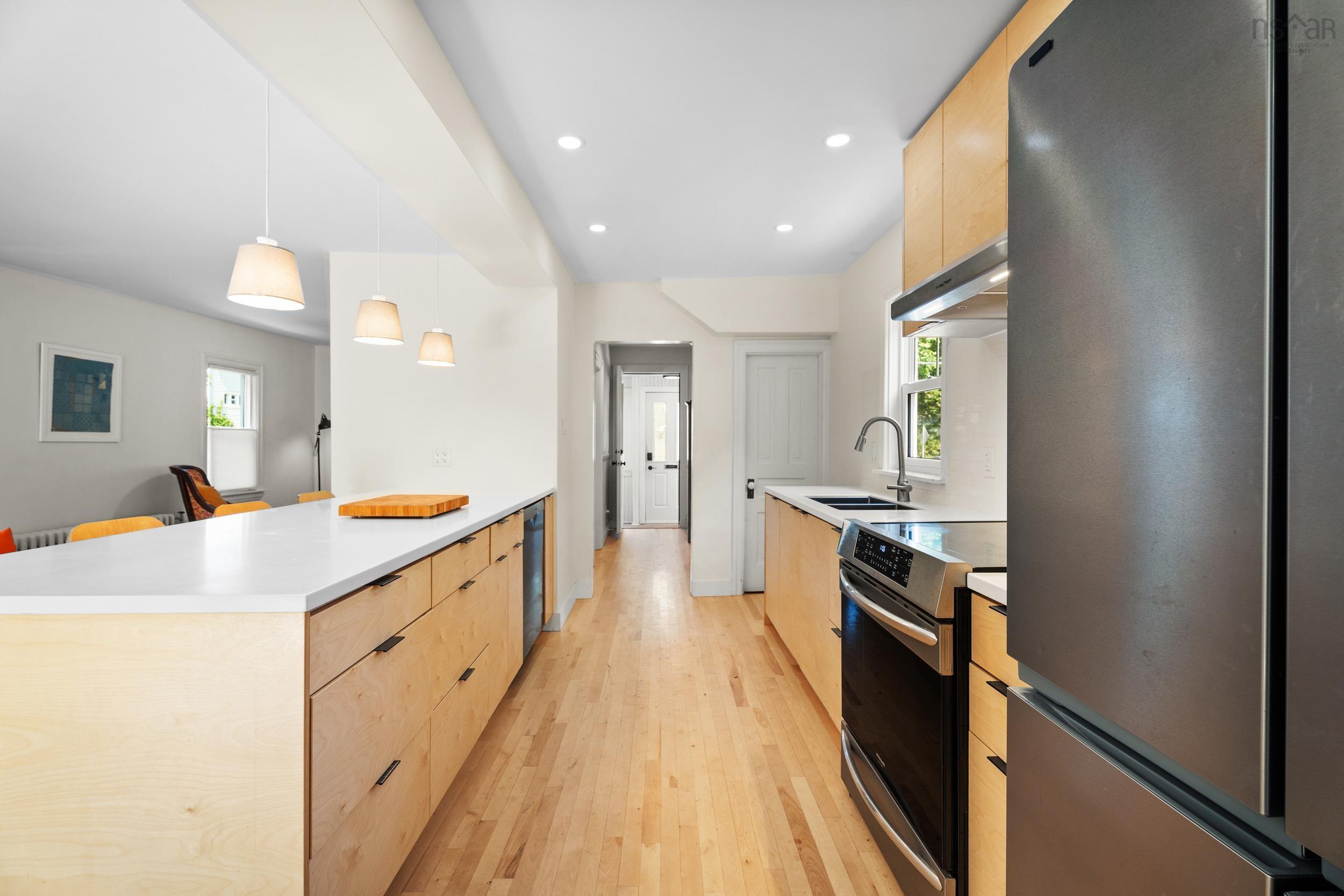 $699,900.00: 12 Sinclair Street, Dartmouth