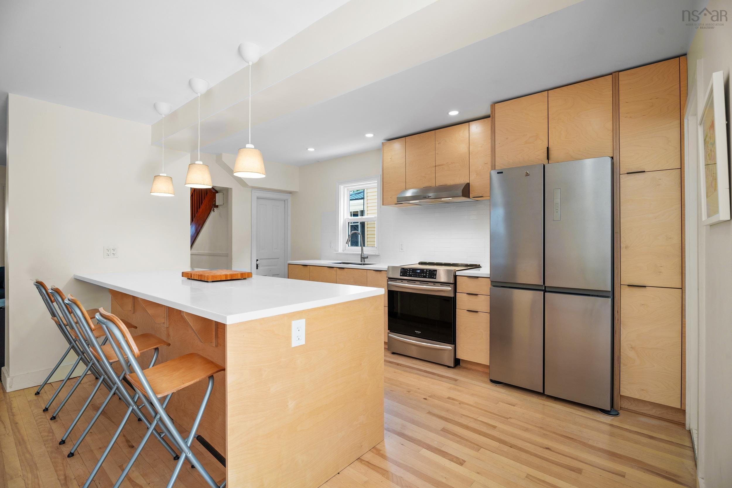 $699,900.00: 12 Sinclair Street, Dartmouth