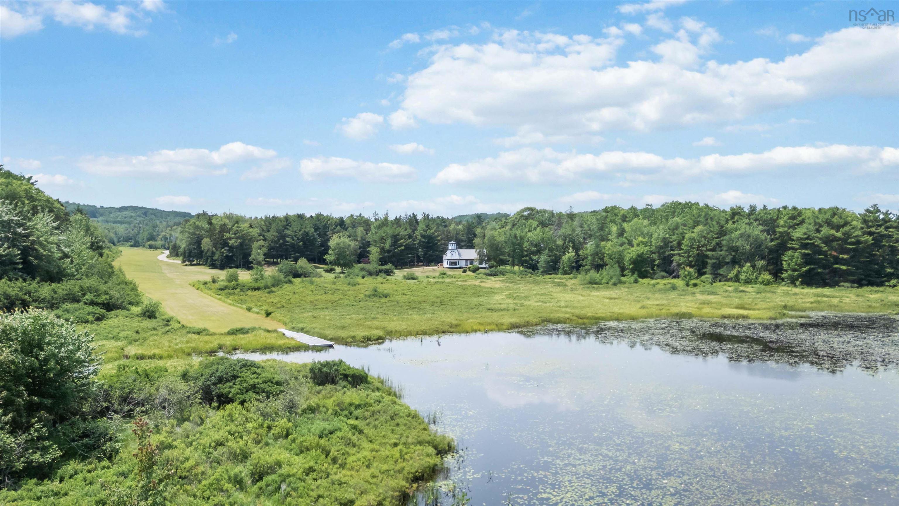 $550,000.00: 226 Long Hill Road, Blockhouse