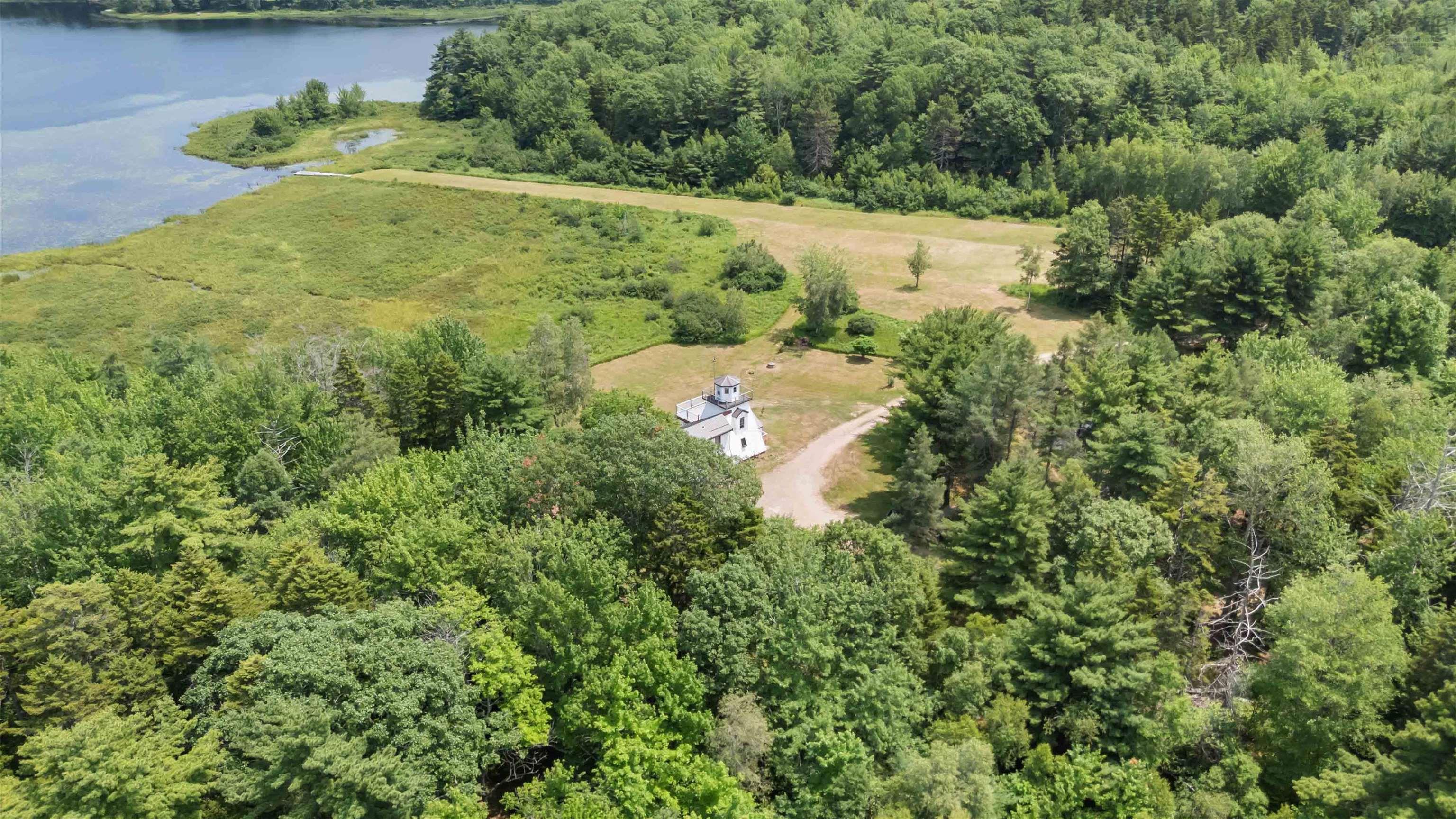 $550,000.00: 226 Long Hill Road, Blockhouse