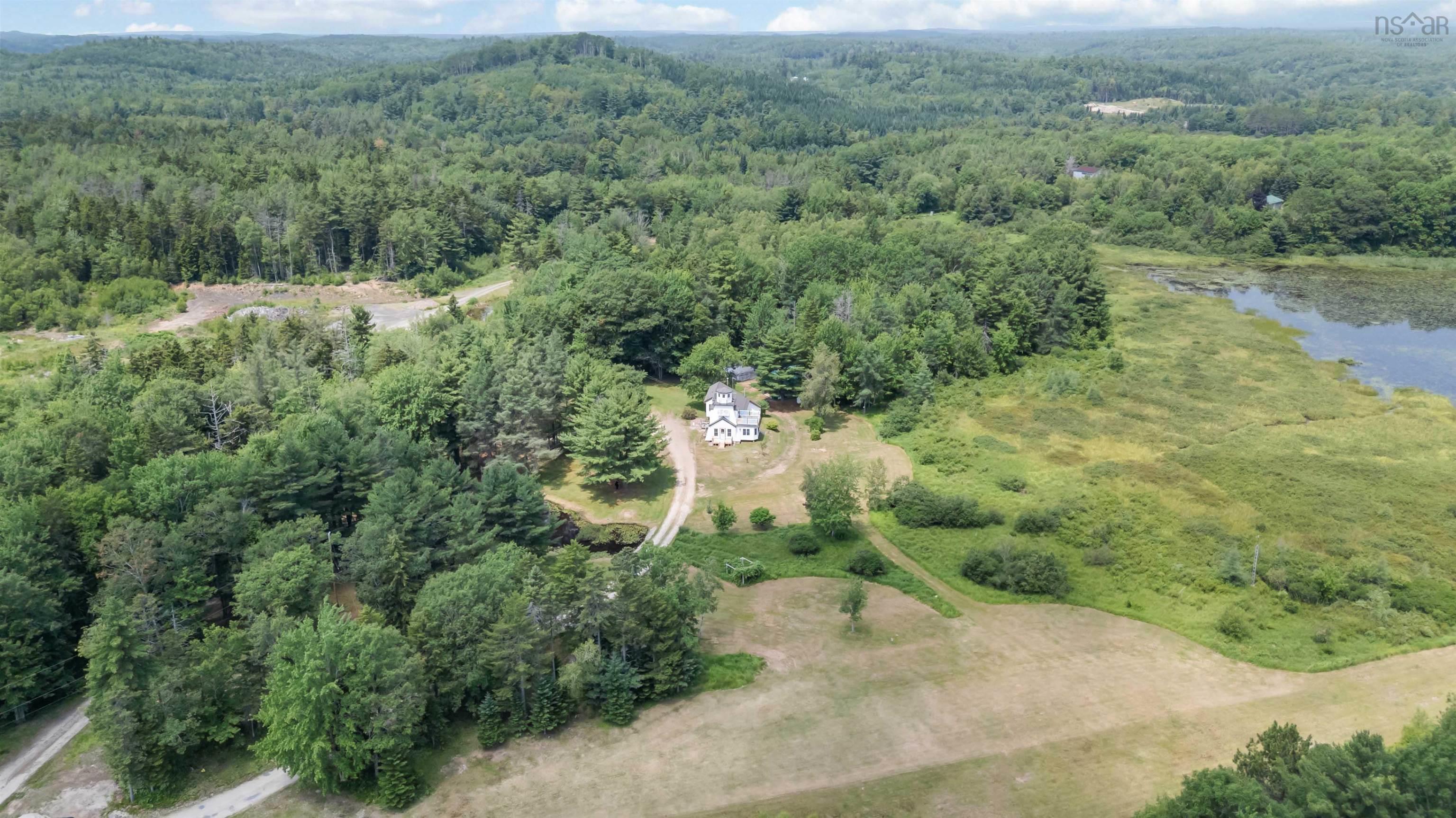 $550,000.00: 226 Long Hill Road, Blockhouse