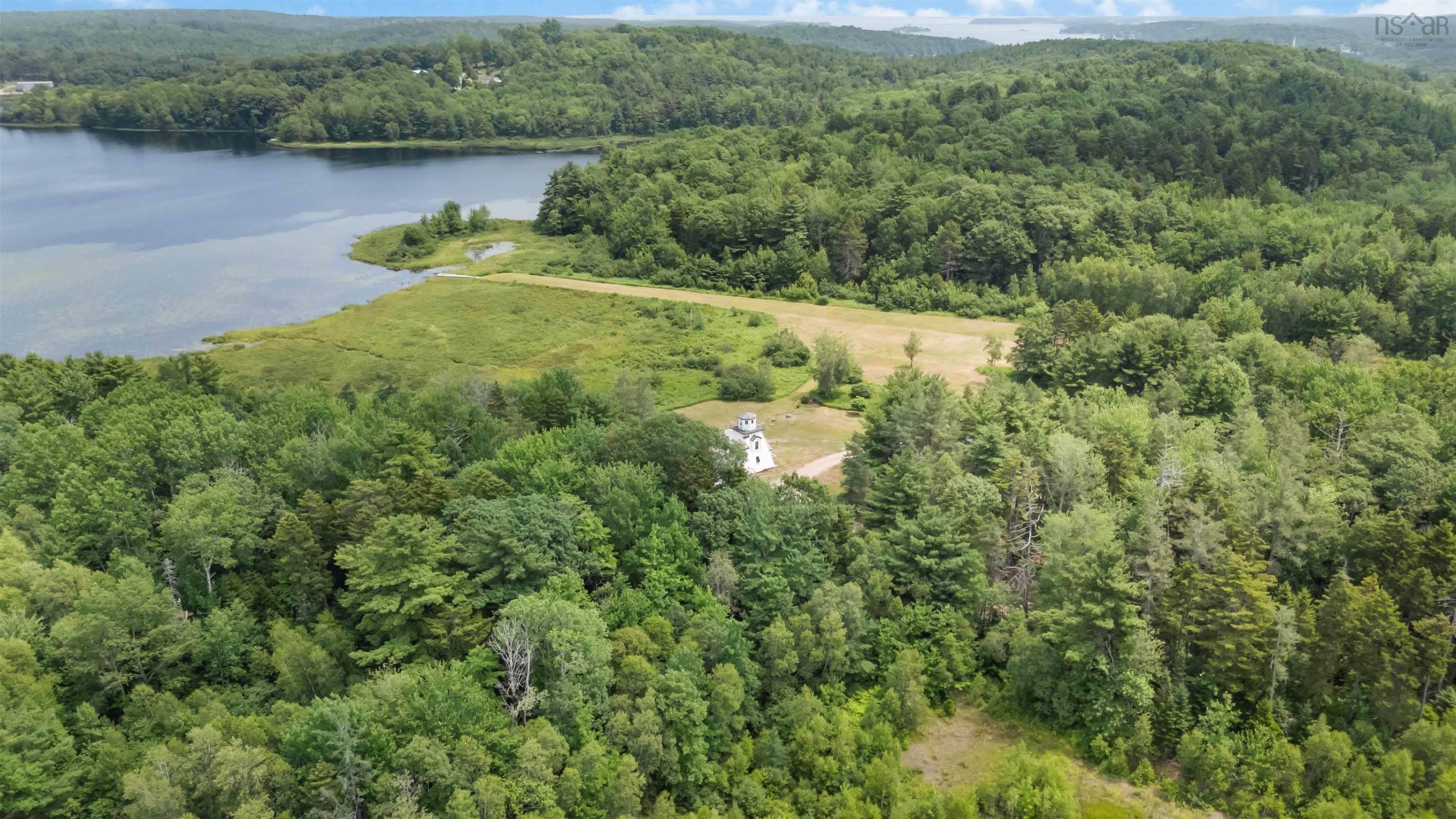 $550,000.00: 226 Long Hill Road, Blockhouse