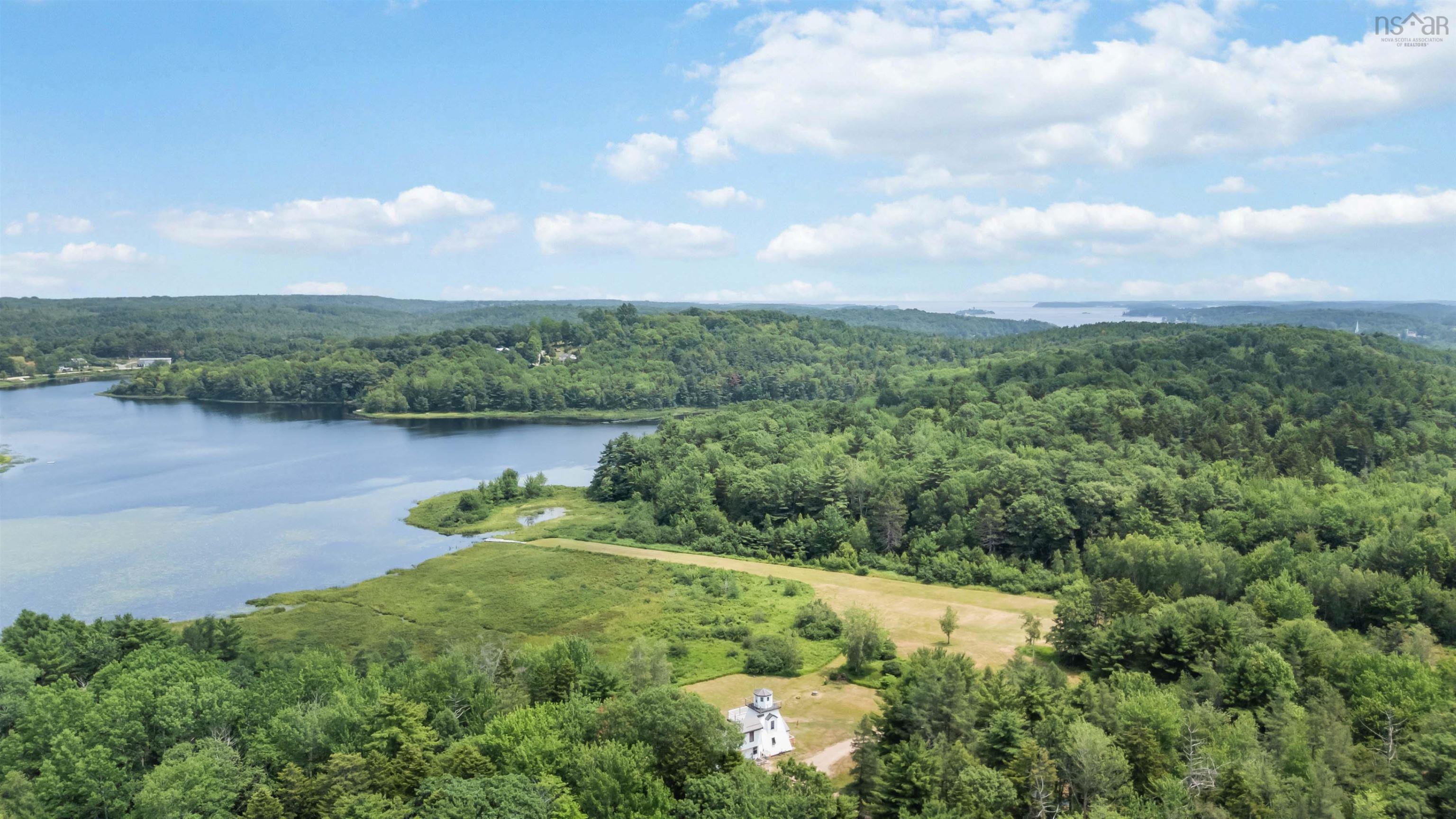 $550,000.00: 226 Long Hill Road, Blockhouse