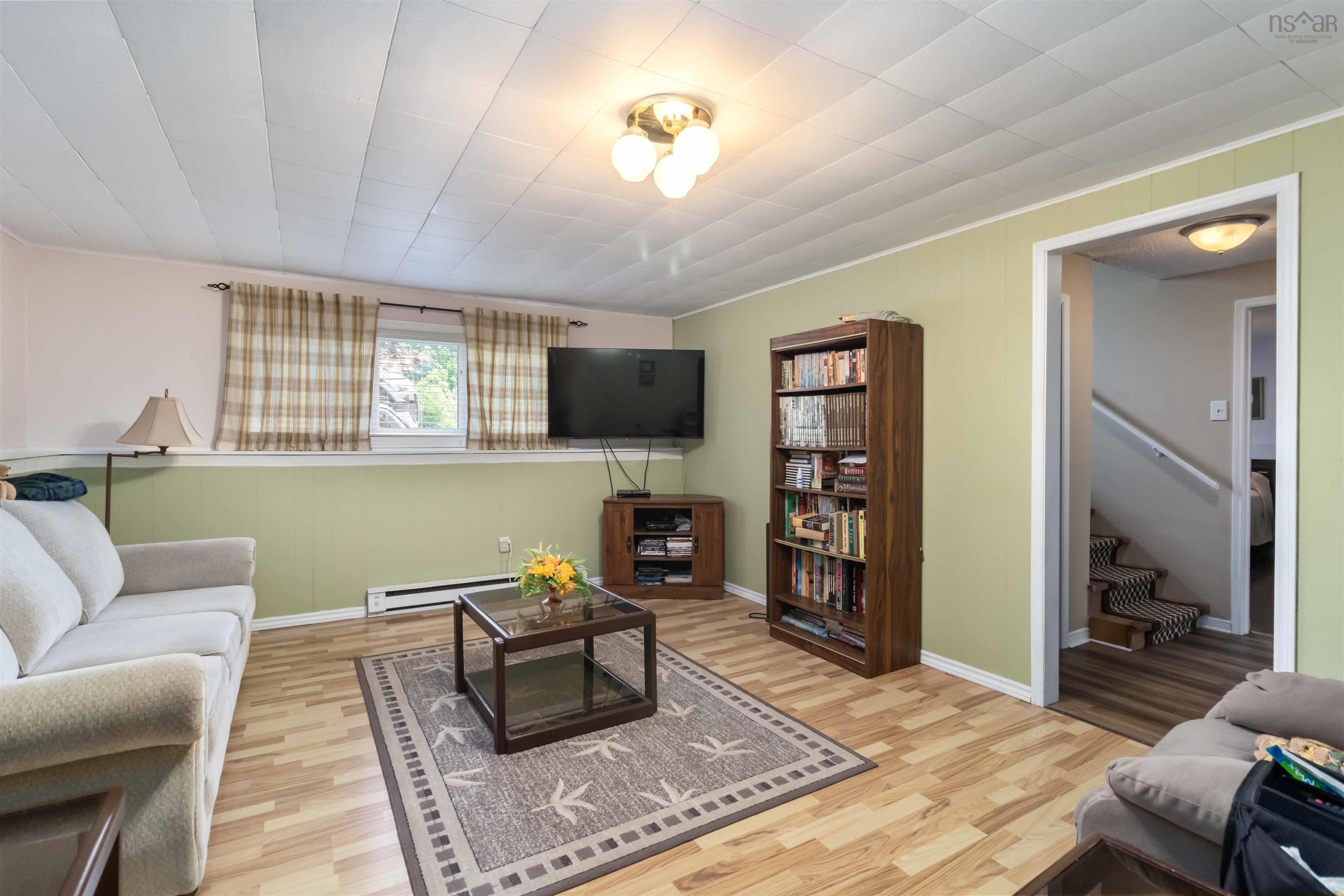 $499,900.00: 24 Barbara Drive, Dartmouth