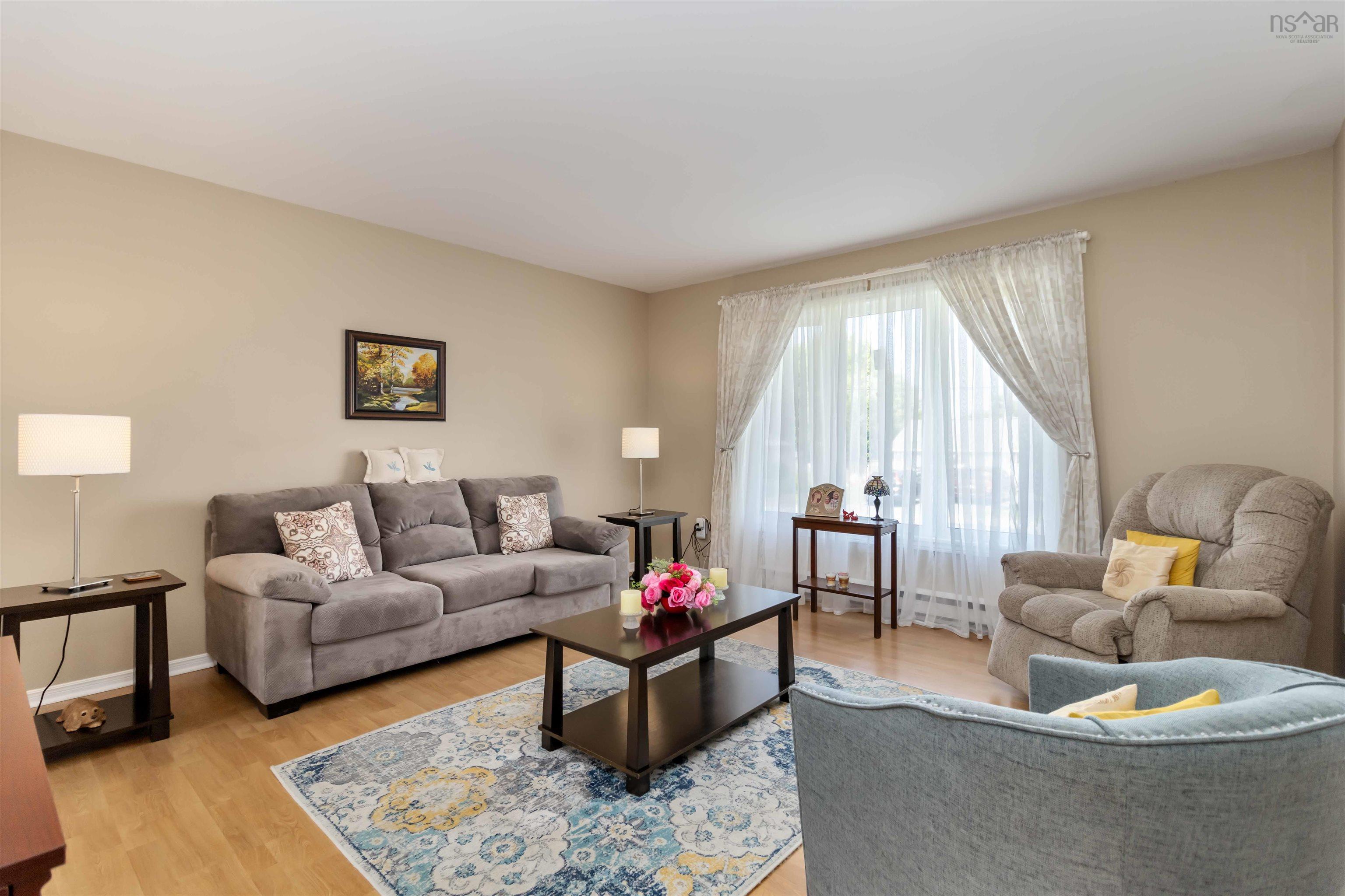 $499,900.00: 24 Barbara Drive, Dartmouth