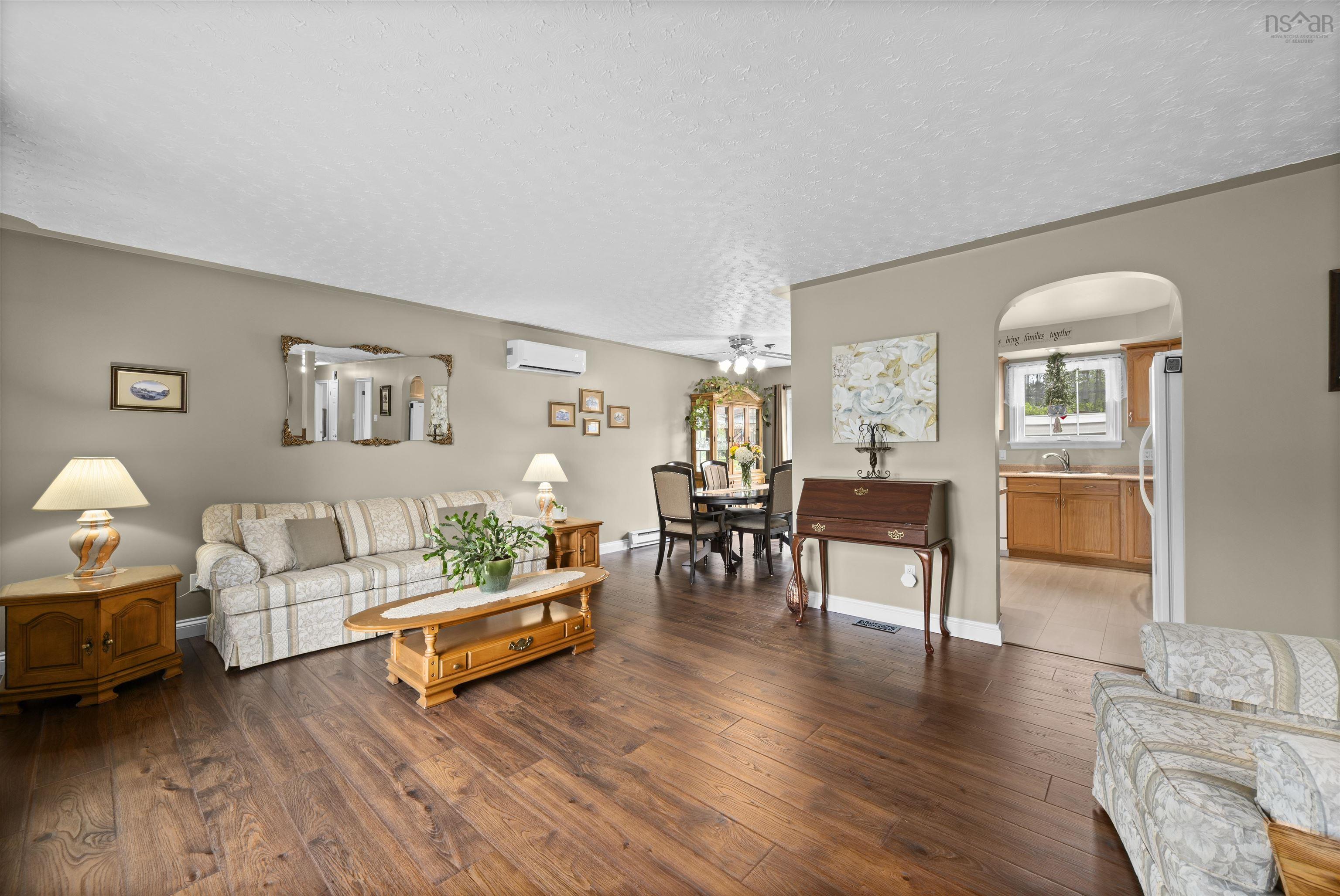 $550,000.00: 491 Arklow Drive, Dartmouth