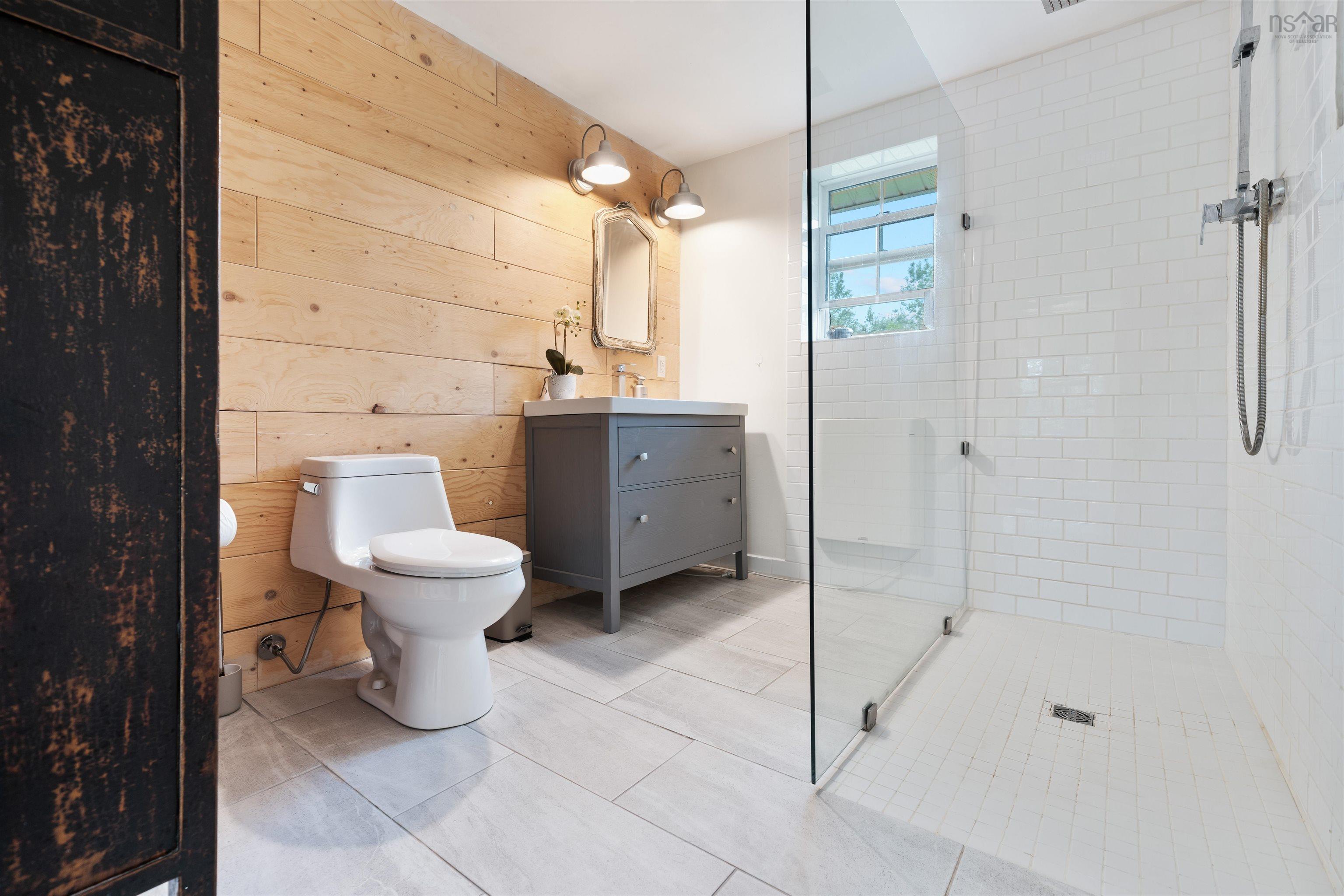 $199,900.00: 2427 Big Island Road, Lower Barneys River