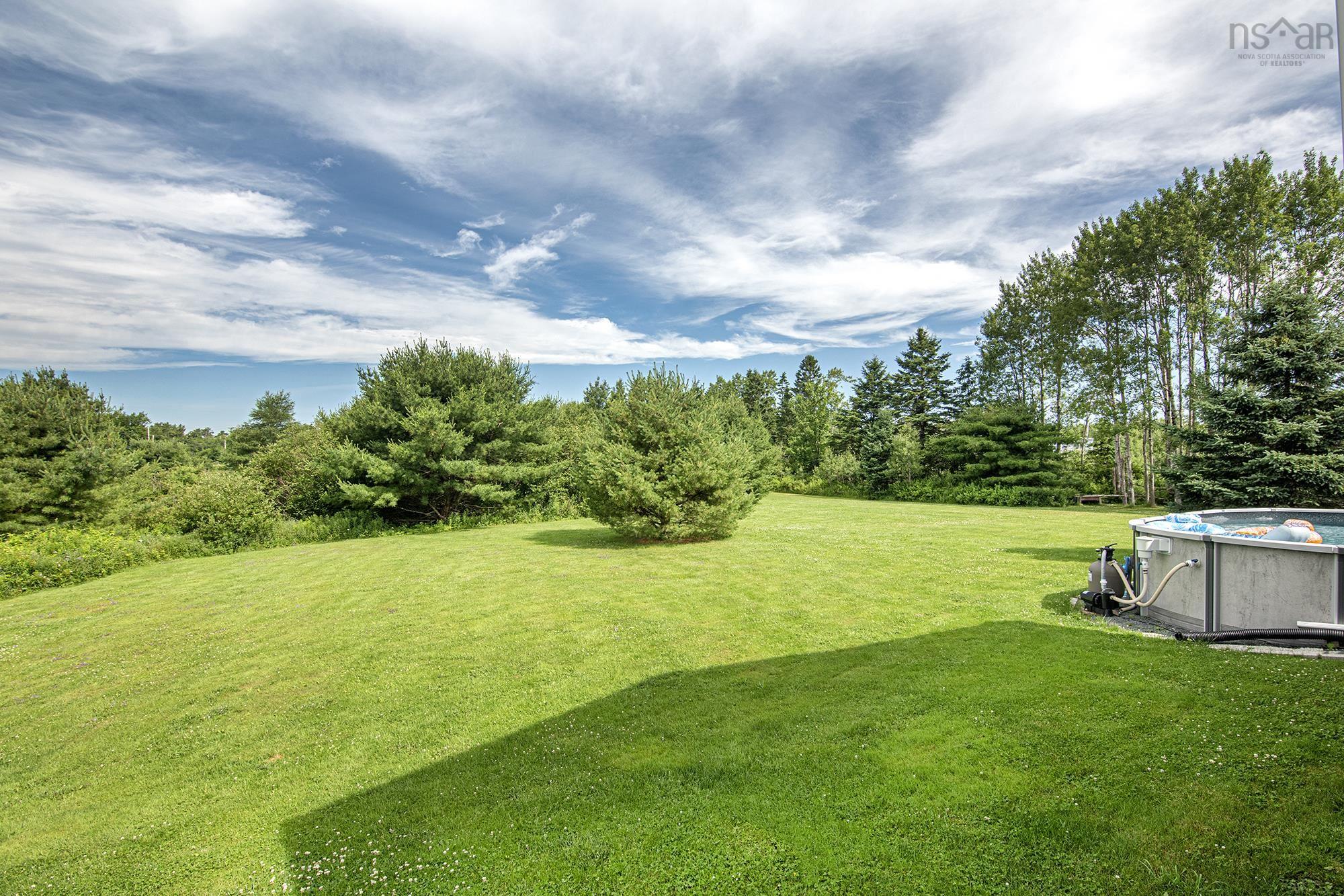 $599,900.00: 579 Highway 1, Mount Uniacke