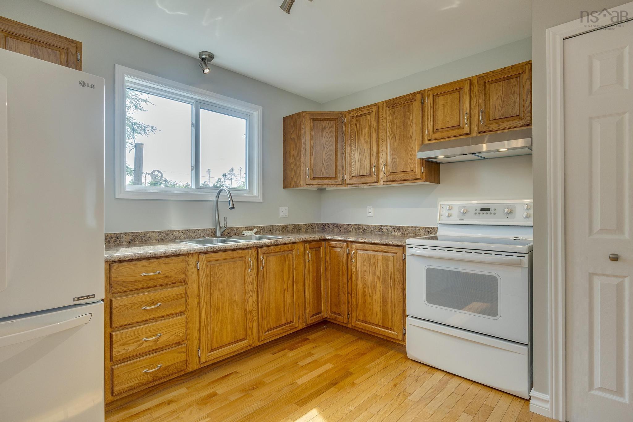 $499,900.00: 28 Red Maple Drive, Timberlea