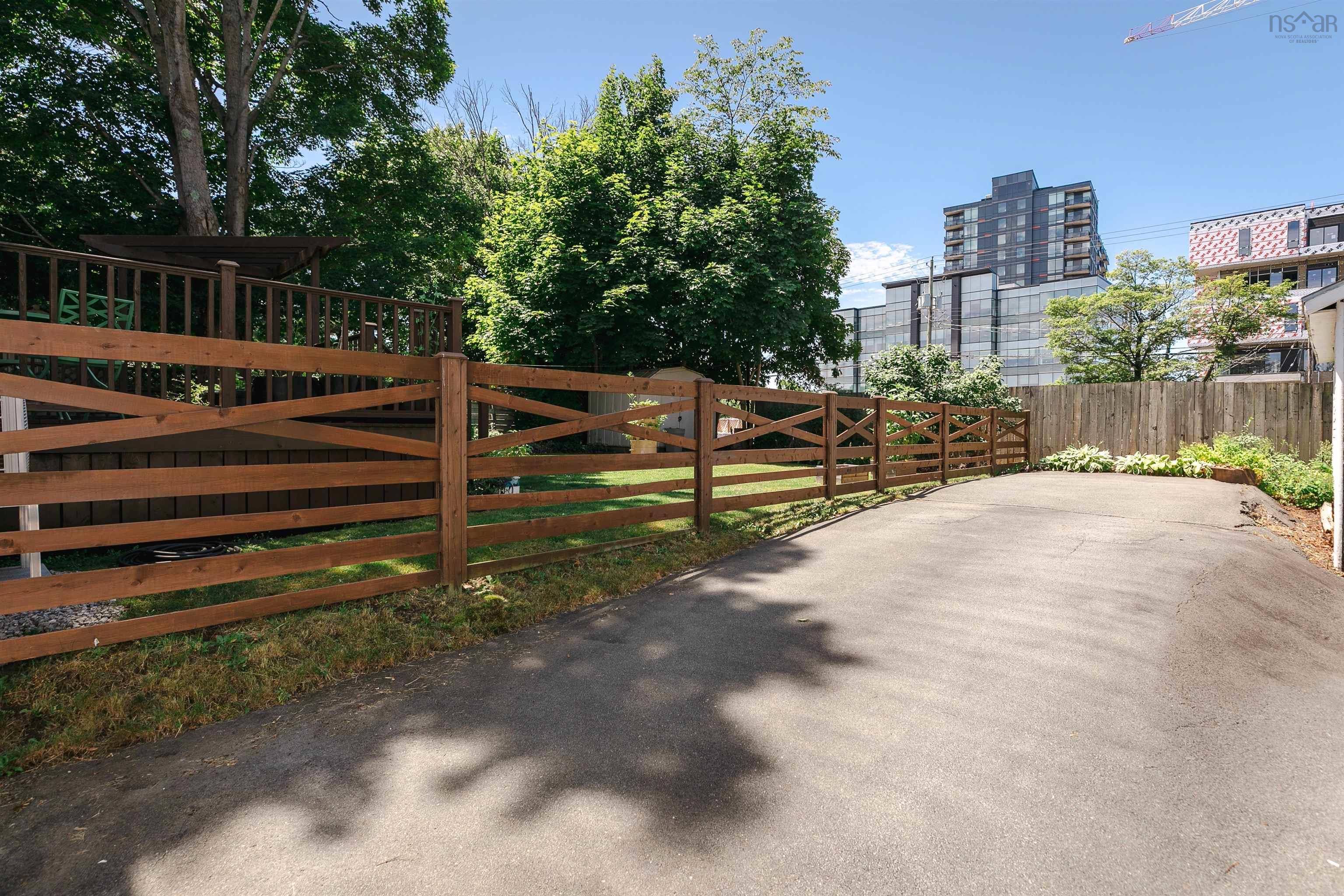 $589,900.00: 3464 Rowe Avenue, Halifax