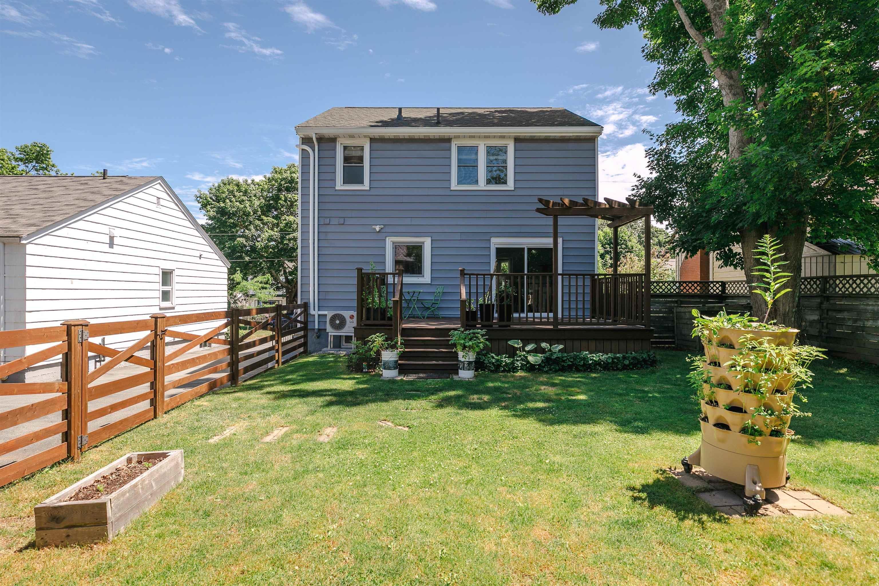 $589,900.00: 3464 Rowe Avenue, Halifax