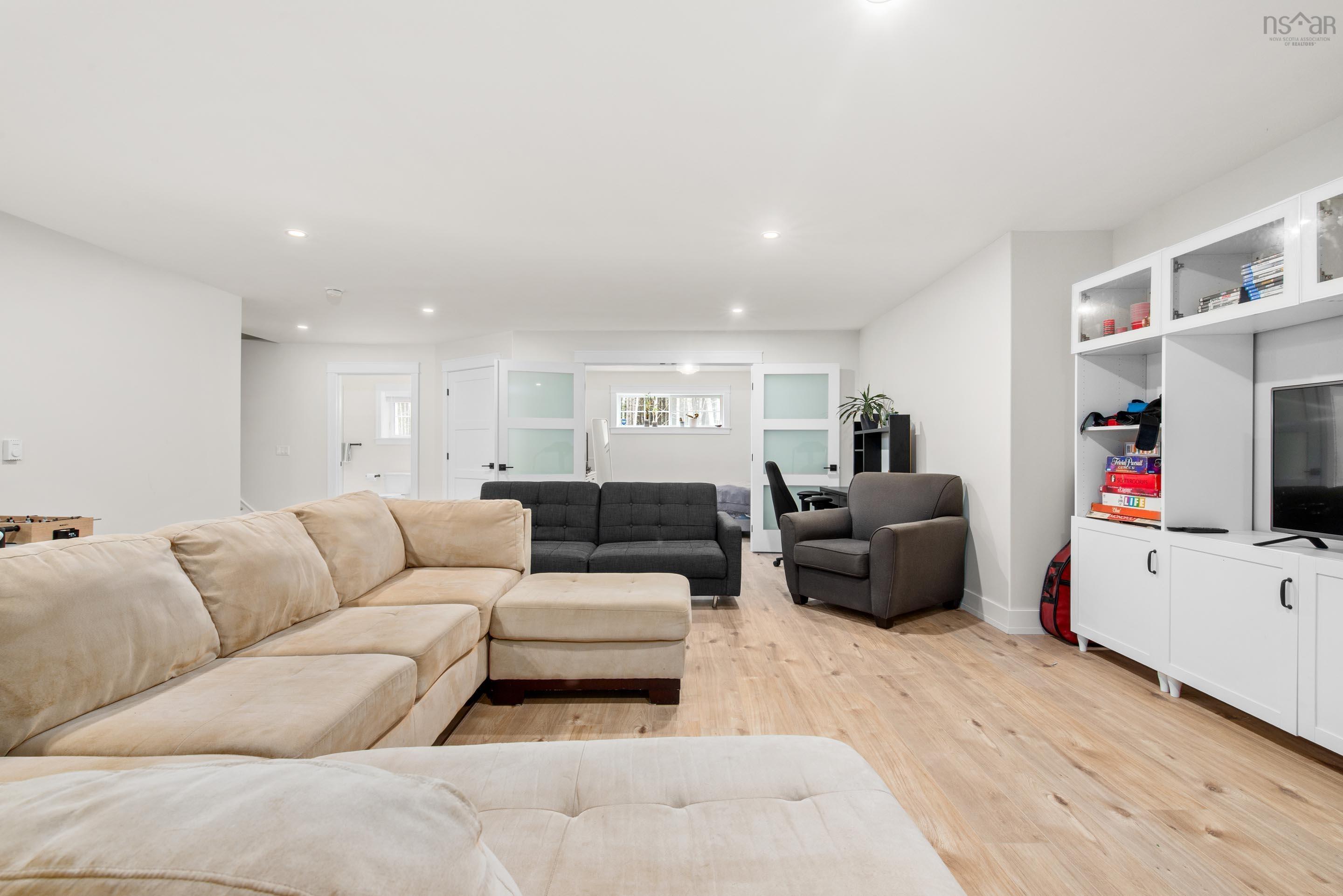 $1,200,000.00: 130 Gaspereau Run, Middle Sackville