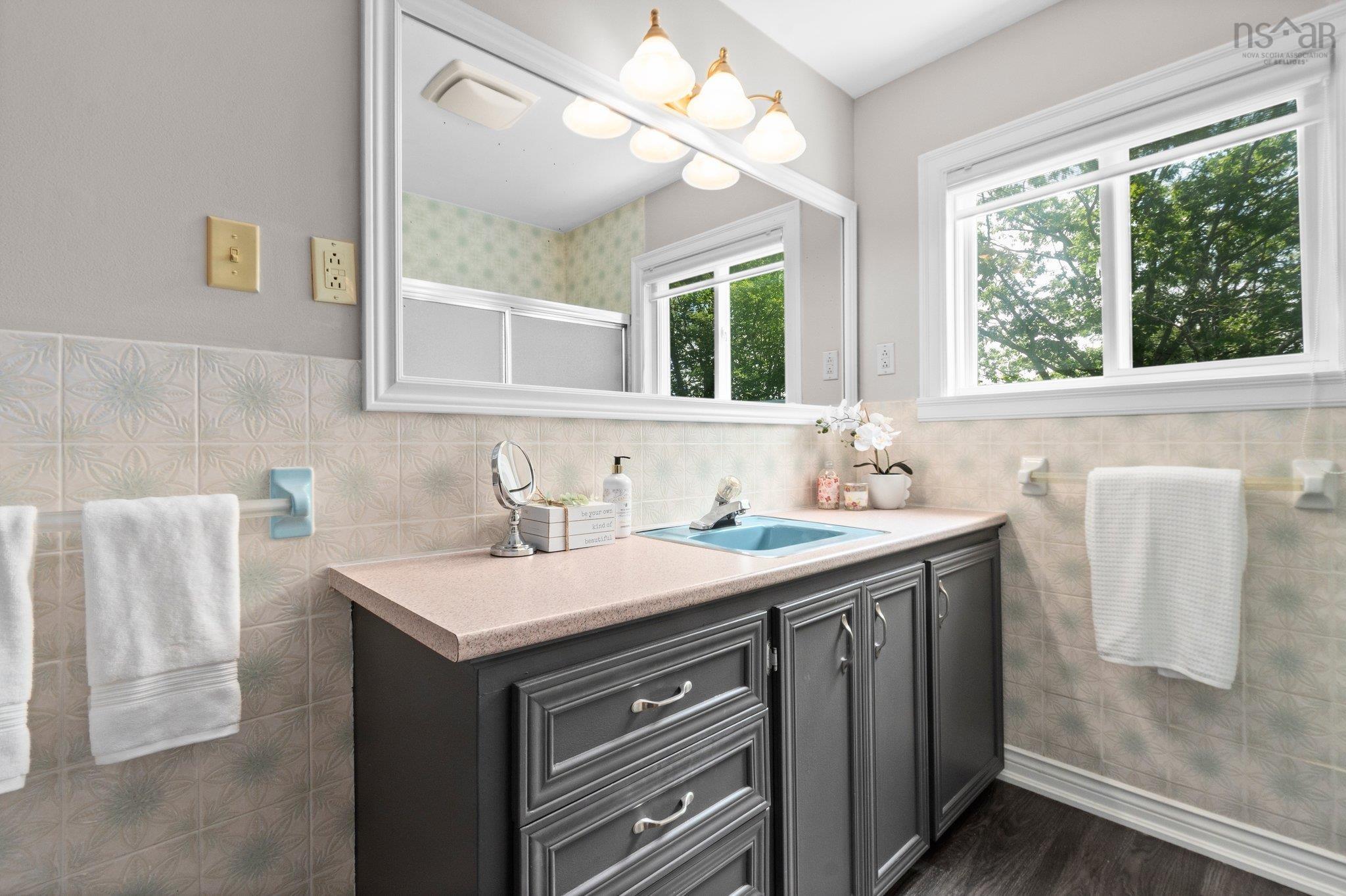 $669,000.00: 21 Ernest Avenue, Dartmouth