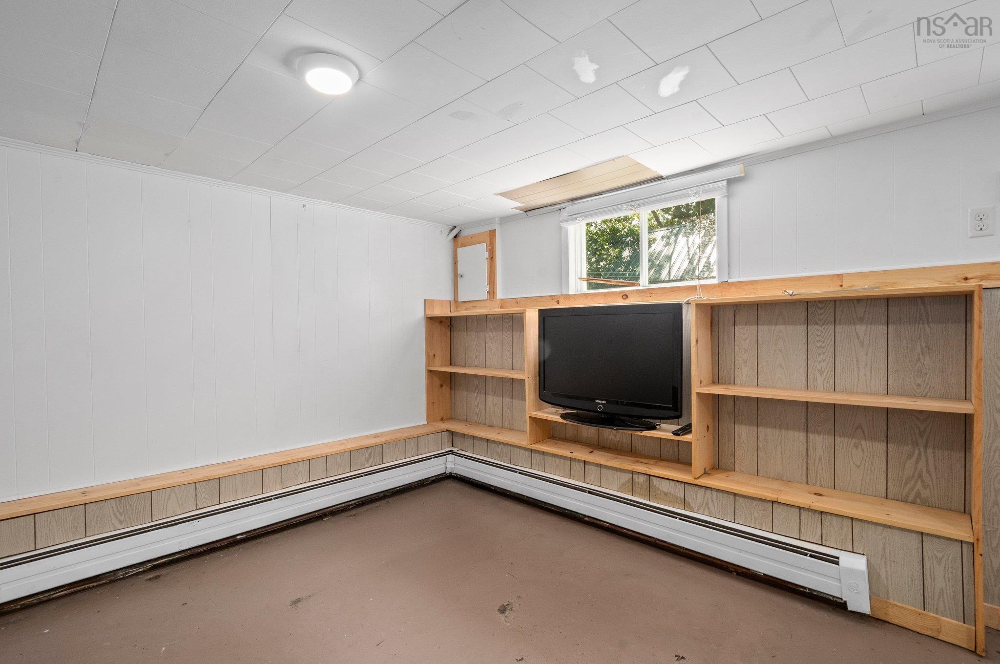 $669,000.00: 21 Ernest Avenue, Dartmouth