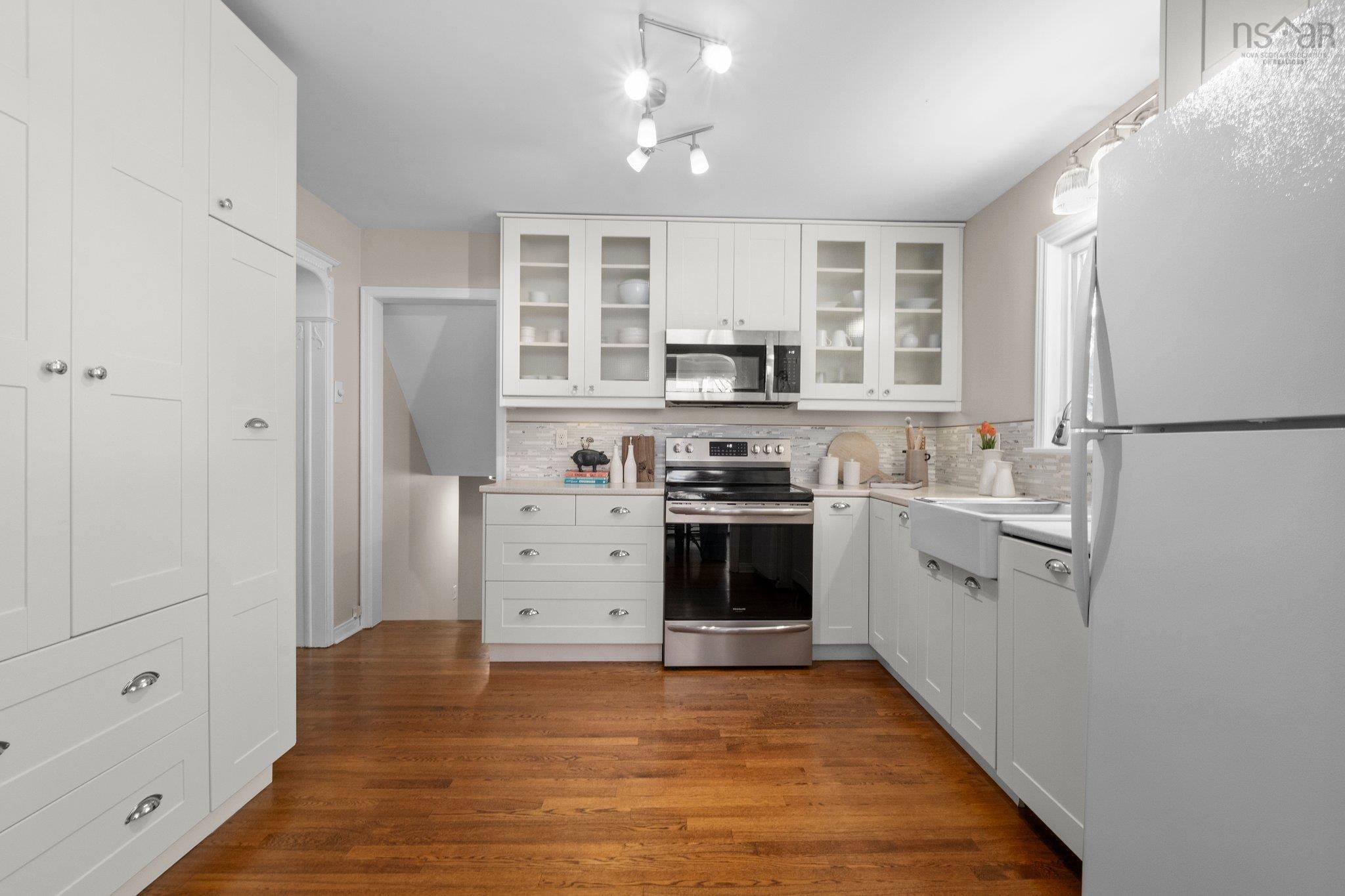 $669,000.00: 21 Ernest Avenue, Dartmouth