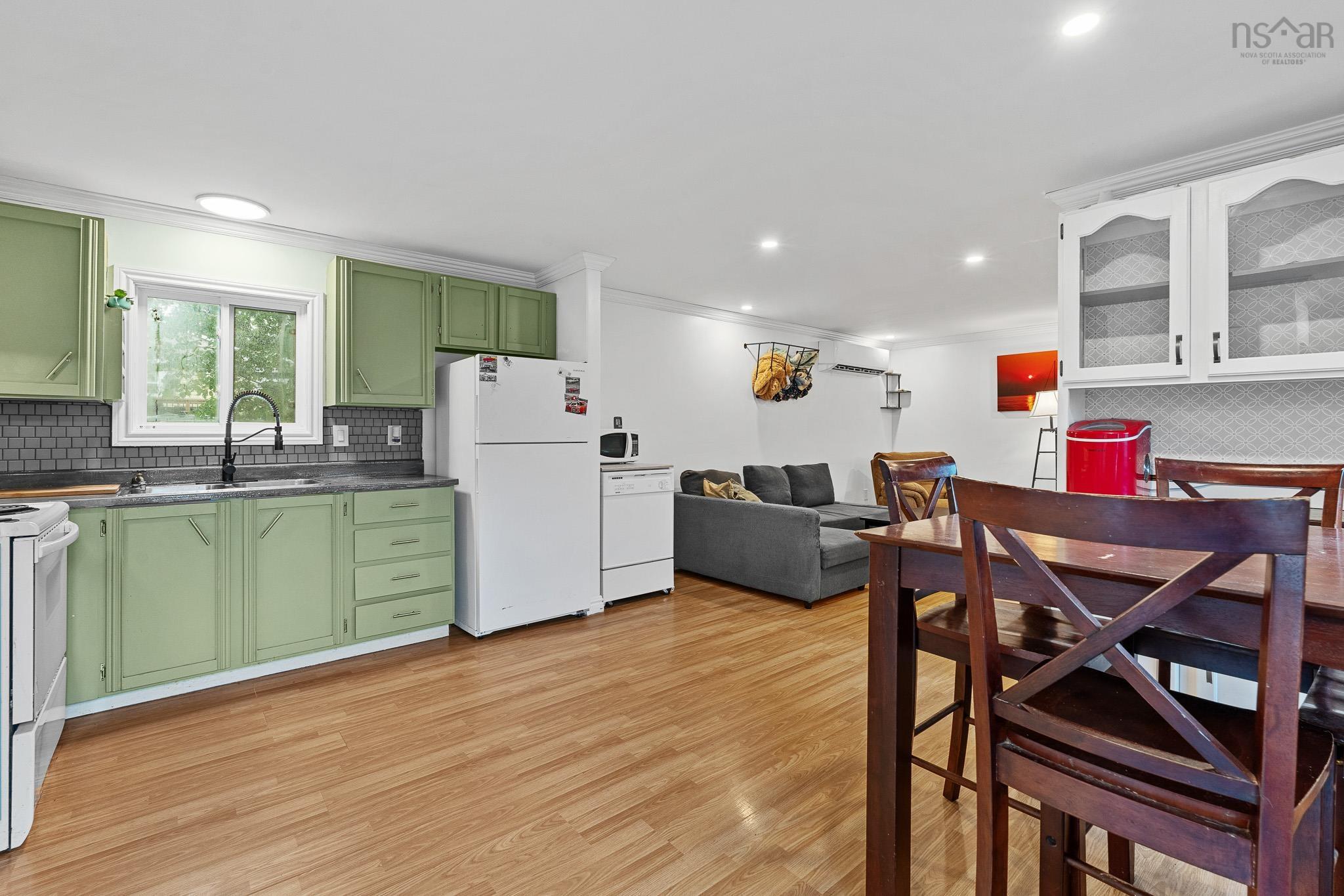 $329,900.00: 17 Norman Lake Road, Mount Uniacke