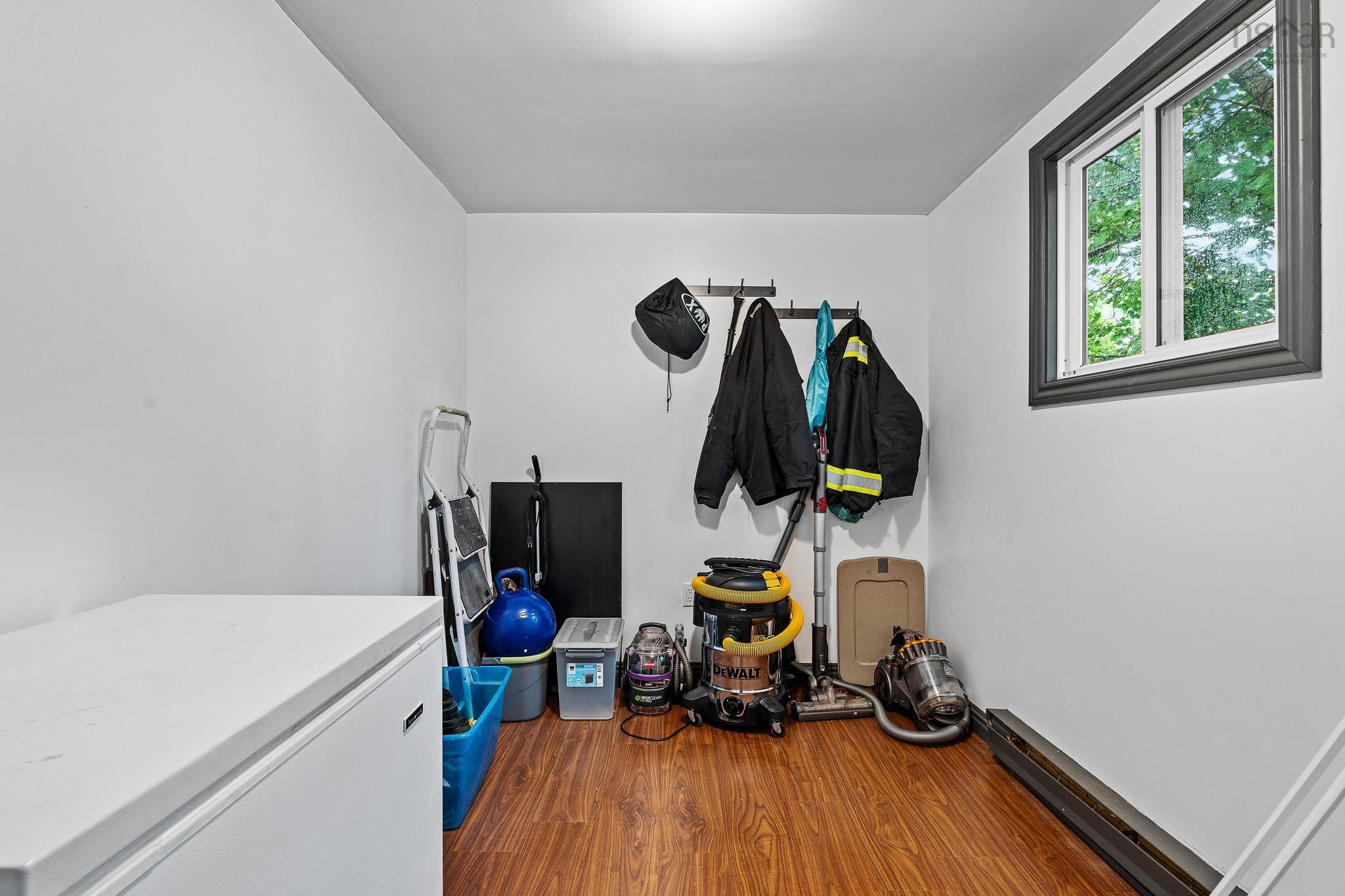 $329,900.00: 17 Norman Lake Road, Mount Uniacke