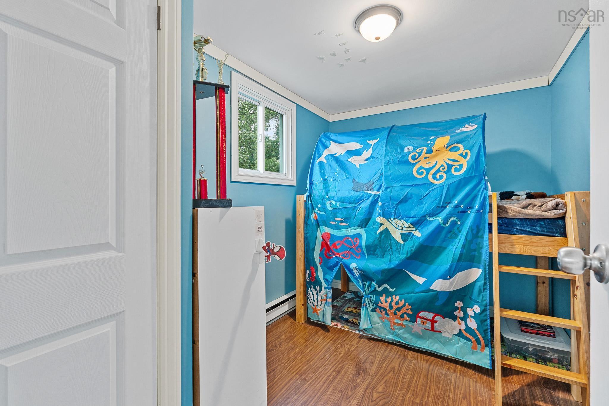 $329,900.00: 17 Norman Lake Road, Mount Uniacke