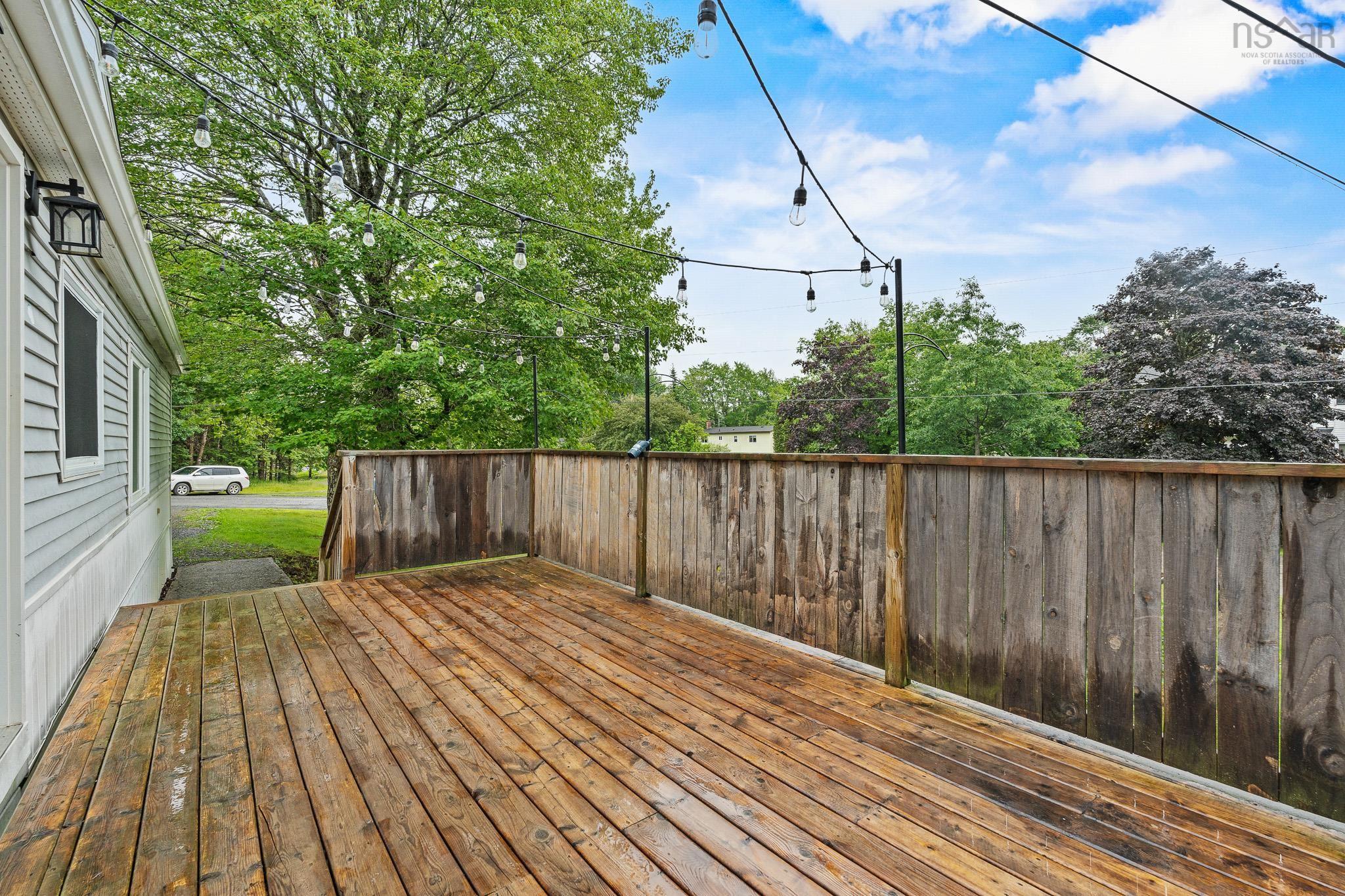 $329,900.00: 17 Norman Lake Road, Mount Uniacke