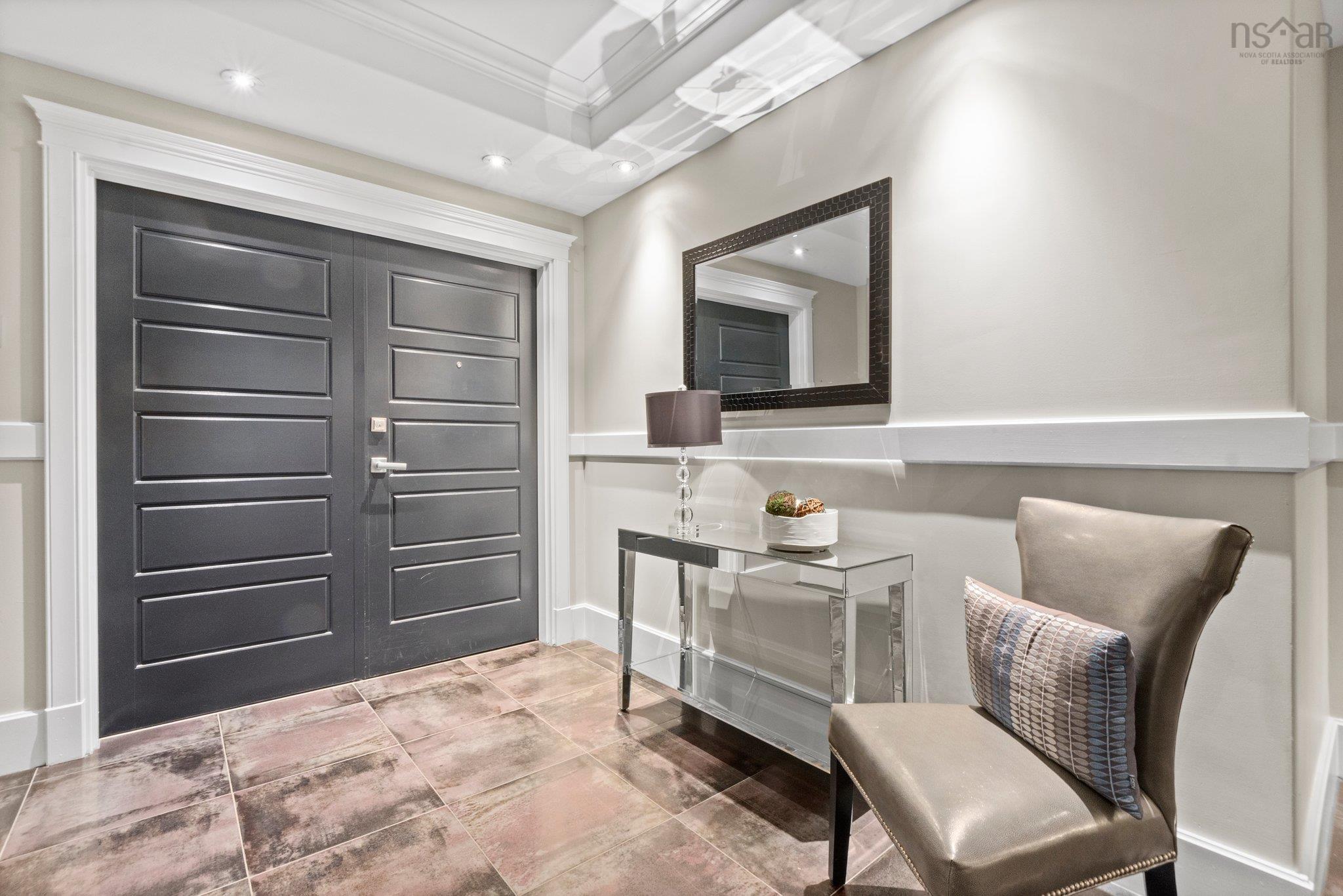 $1,275,000.00: 1301 1445 South Park St, Halifax