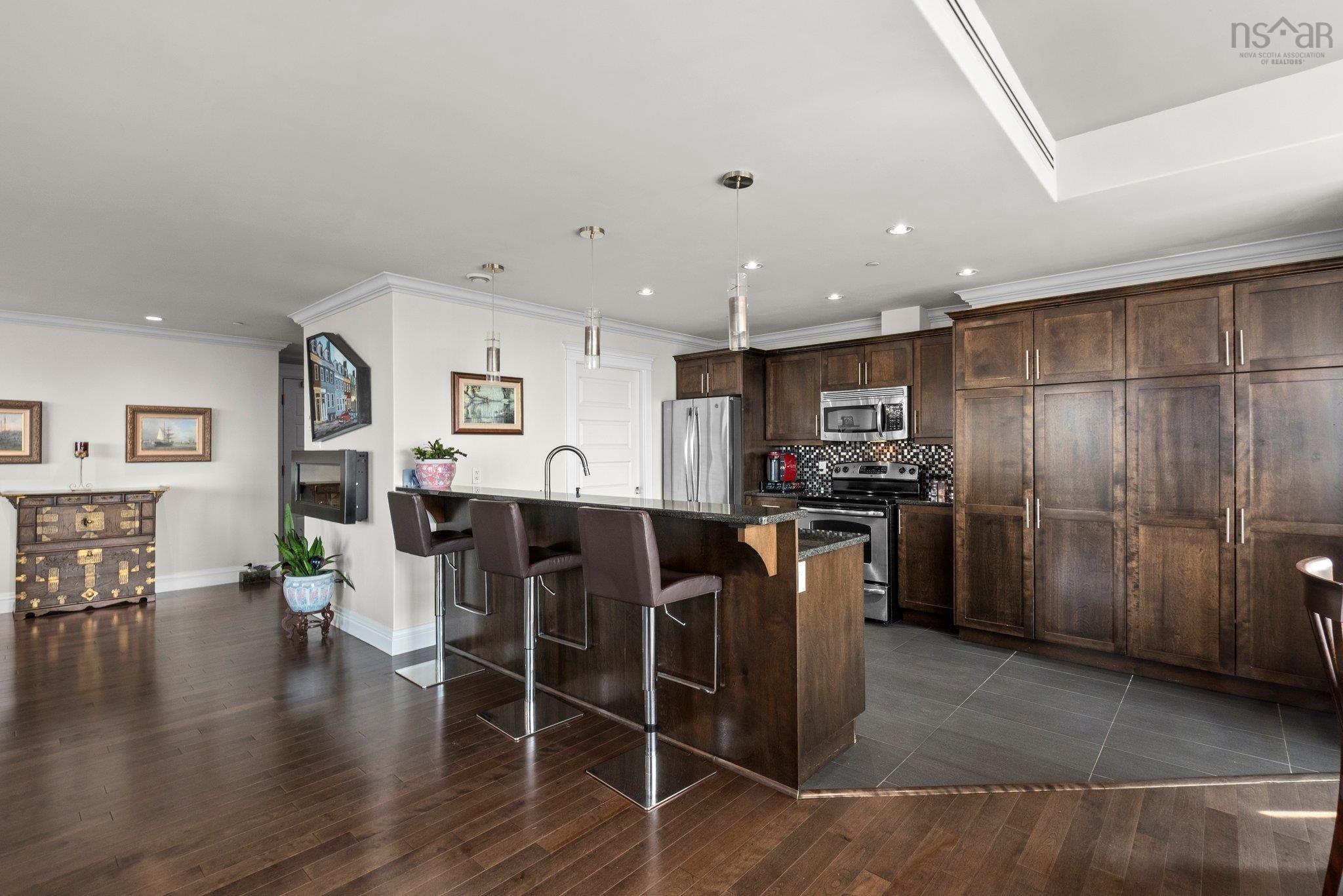 $1,275,000.00: 1301 1445 South Park St, Halifax