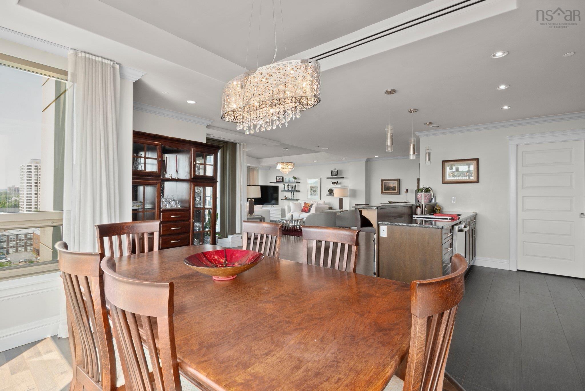 $1,275,000.00: 1301 1445 South Park St, Halifax