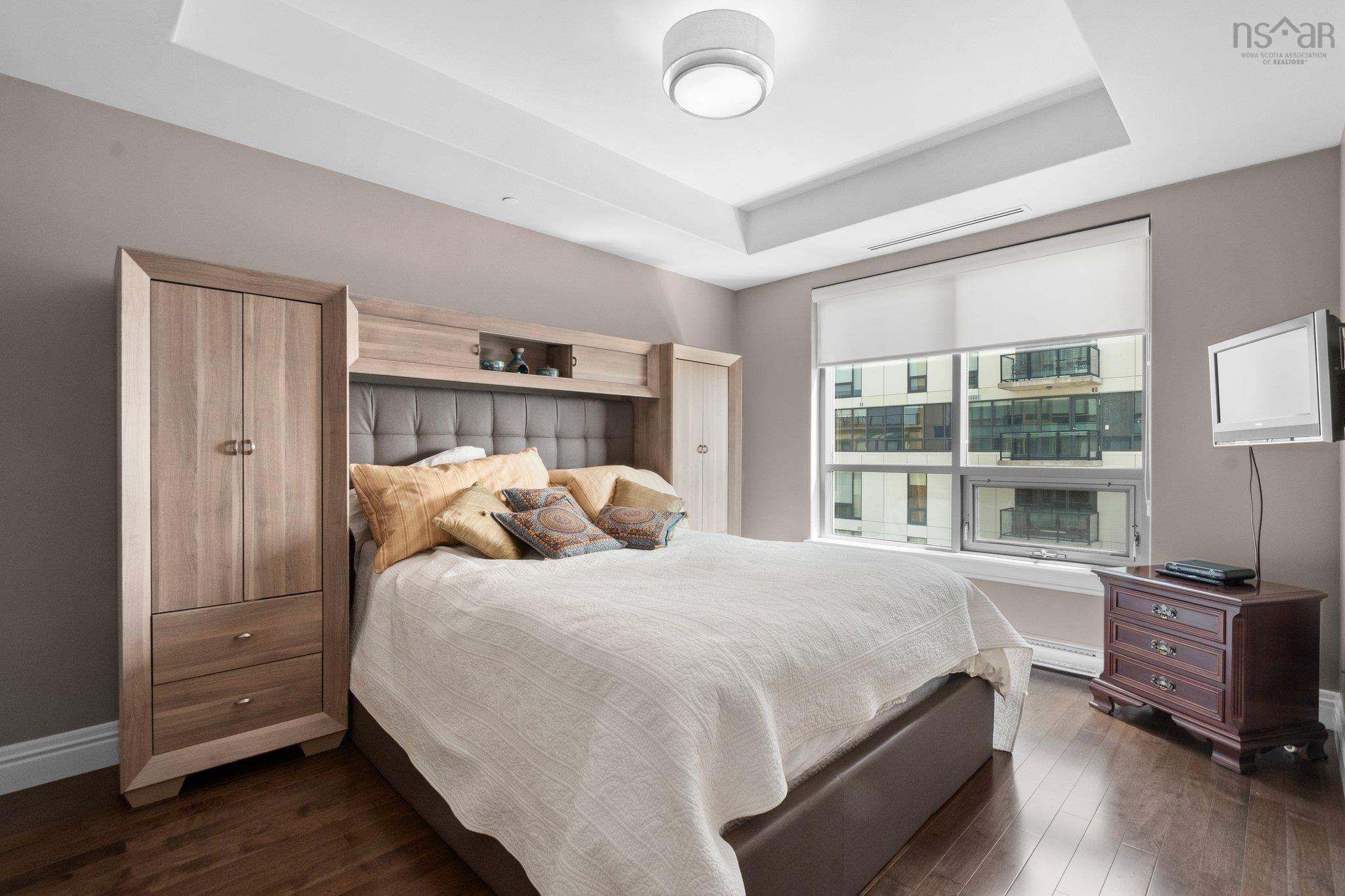 $1,275,000.00: 1301 1445 South Park St, Halifax