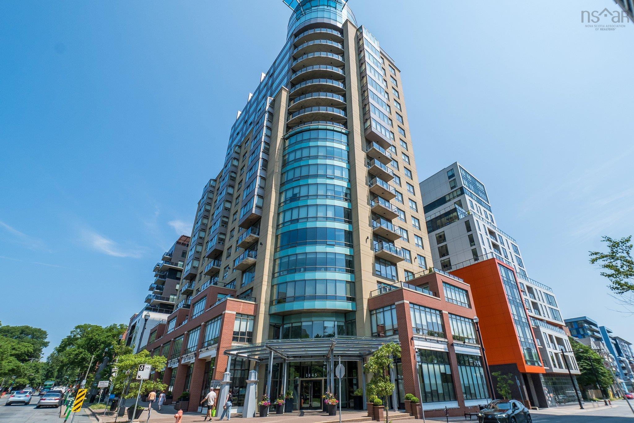$1,275,000.00: 1301 1445 South Park St, Halifax