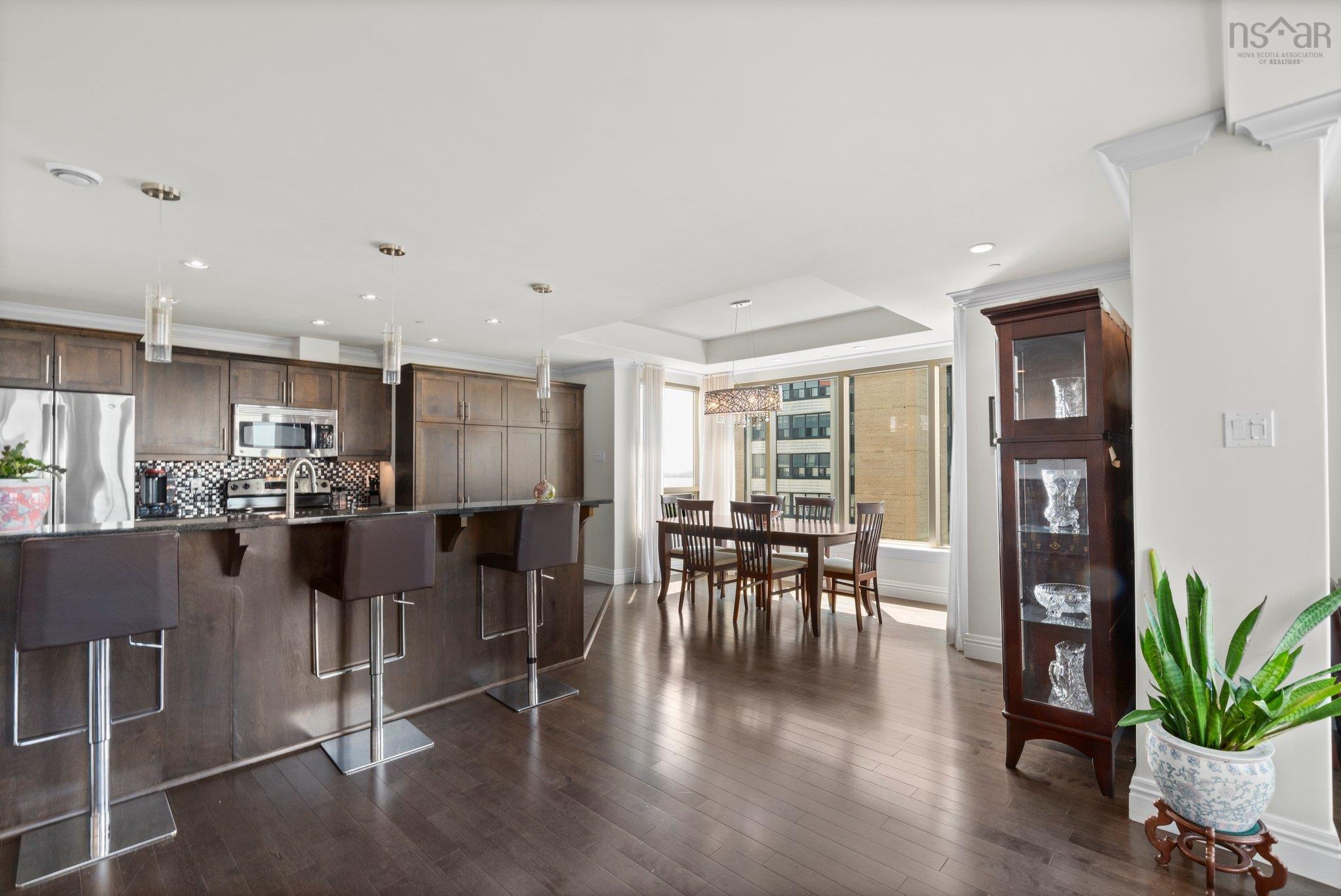 $1,275,000.00: 1301 1445 South Park St, Halifax