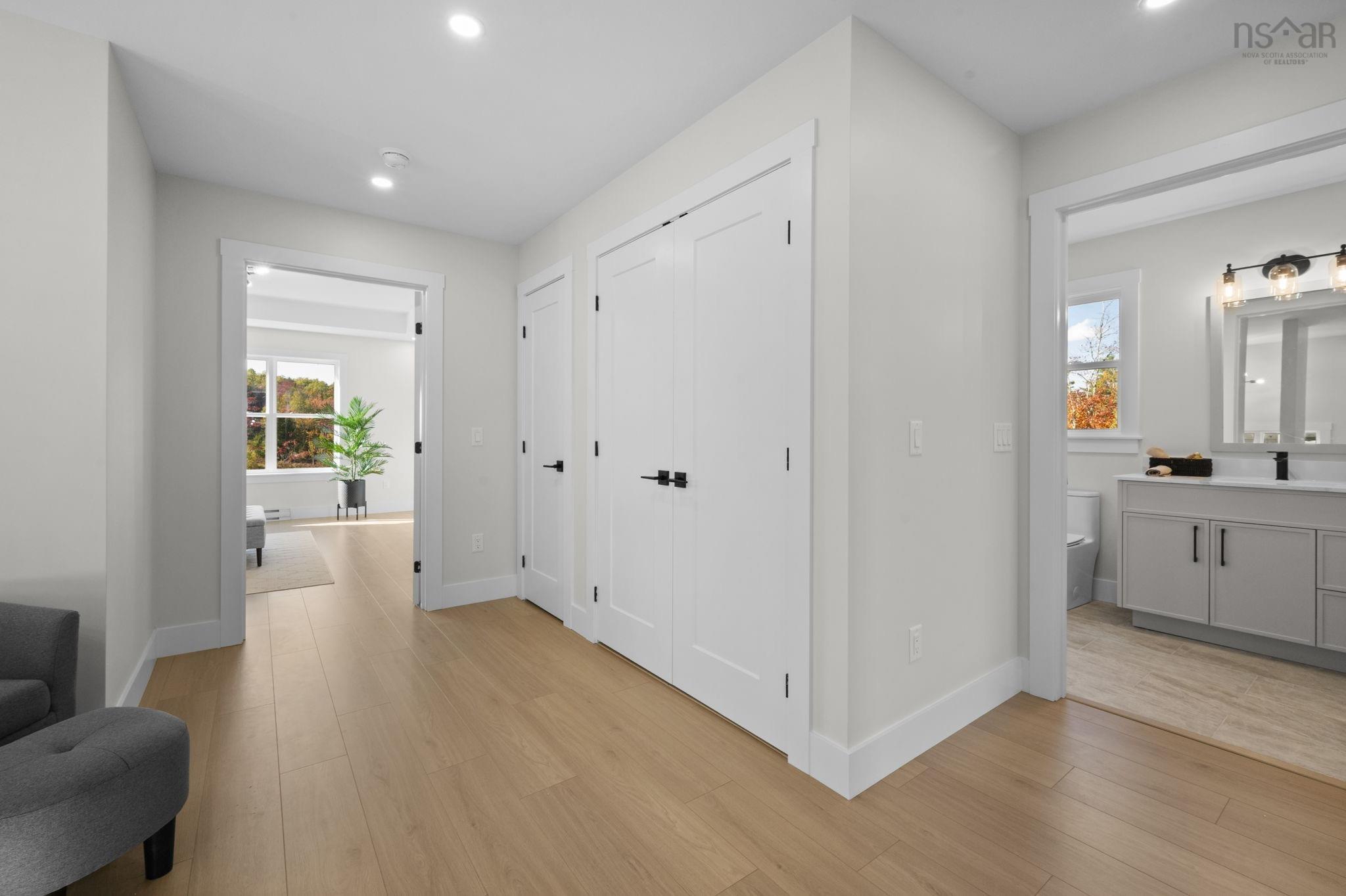 $699,900.00: 200 Darner Drive, Beaver Bank