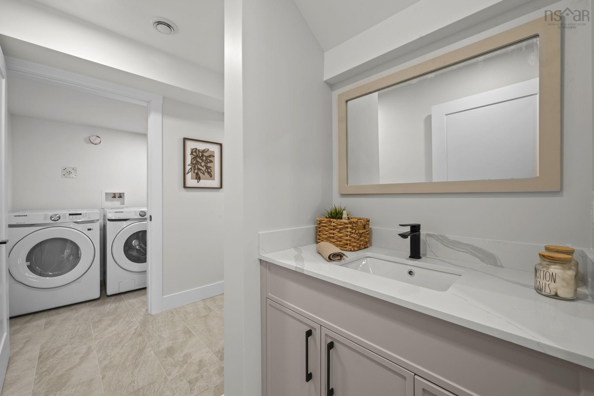 $699,900.00: 200 Darner Drive, Beaver Bank