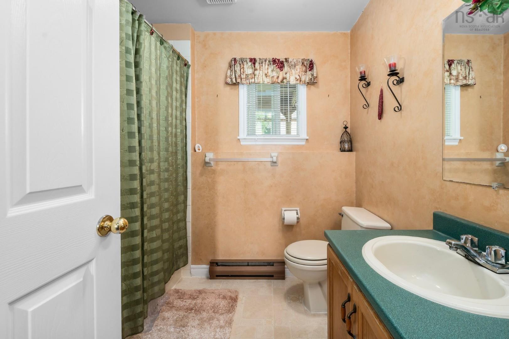 $389,900.00: 10 Laurelcrest Drive, Eastern Passage