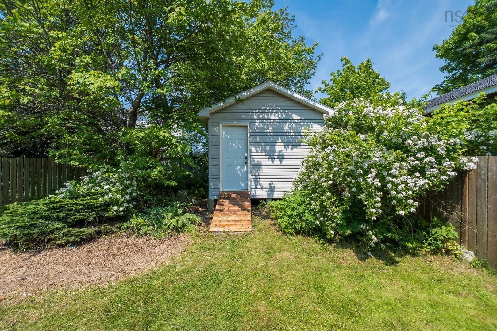 $389,900.00: 10 Laurelcrest Drive, Eastern Passage