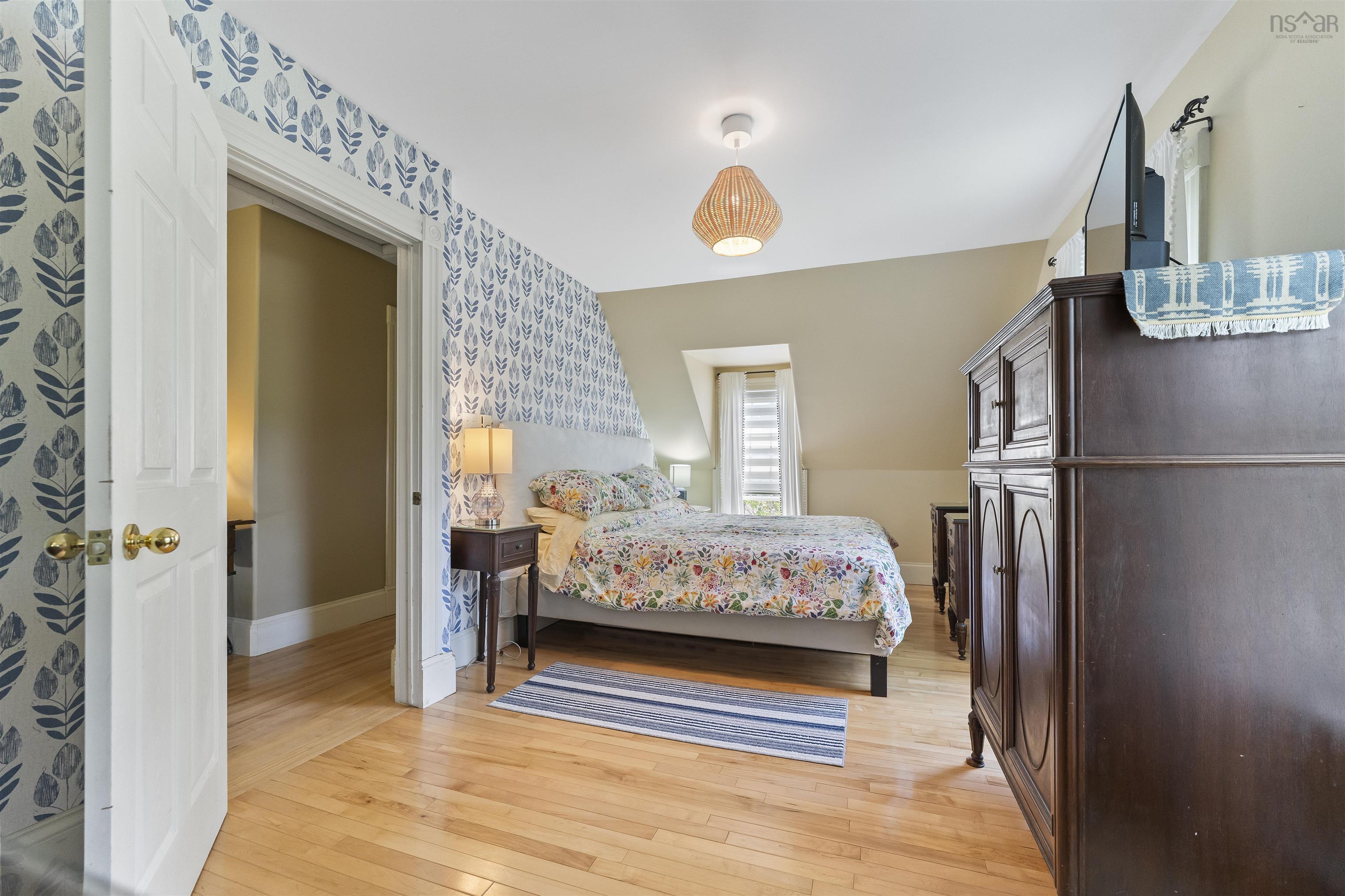 $529,900.00: 2141 Highway 2, Milford