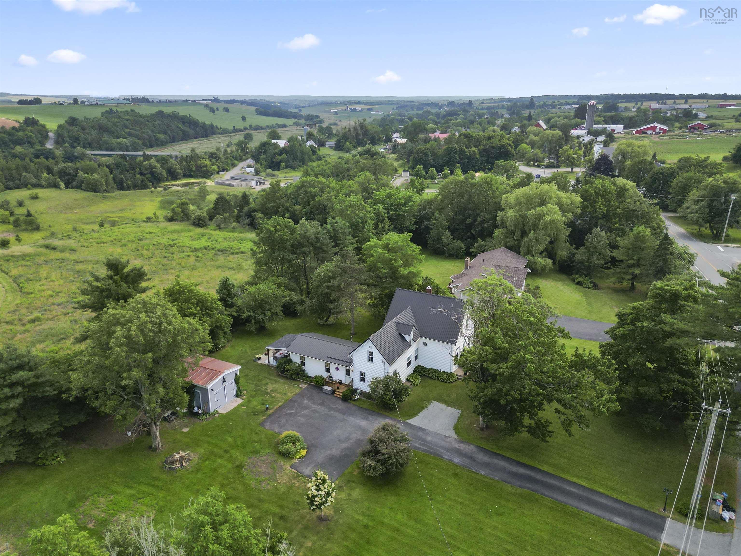 $529,900.00: 2141 Highway 2, Milford