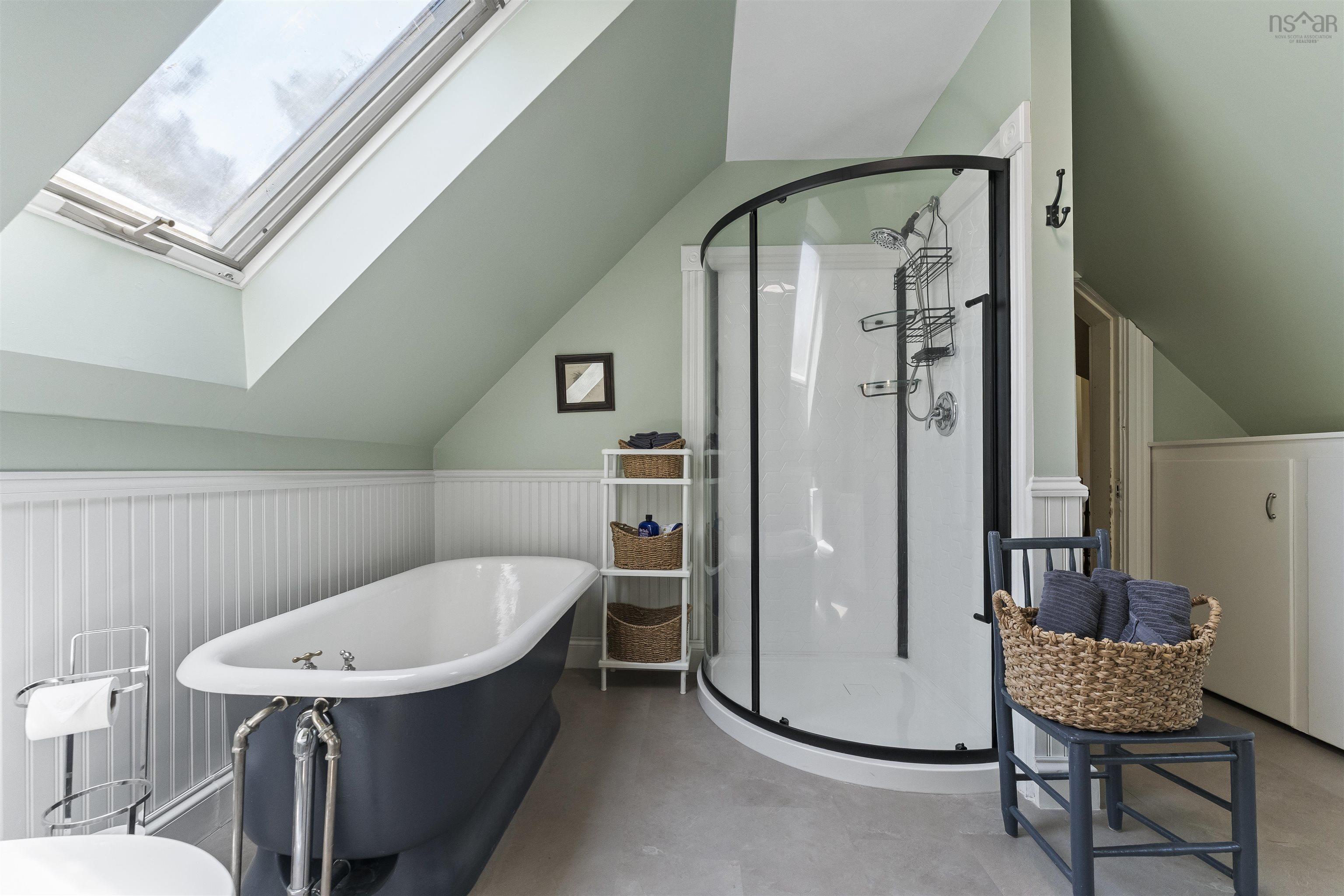 $529,900.00: 2141 Highway 2, Milford