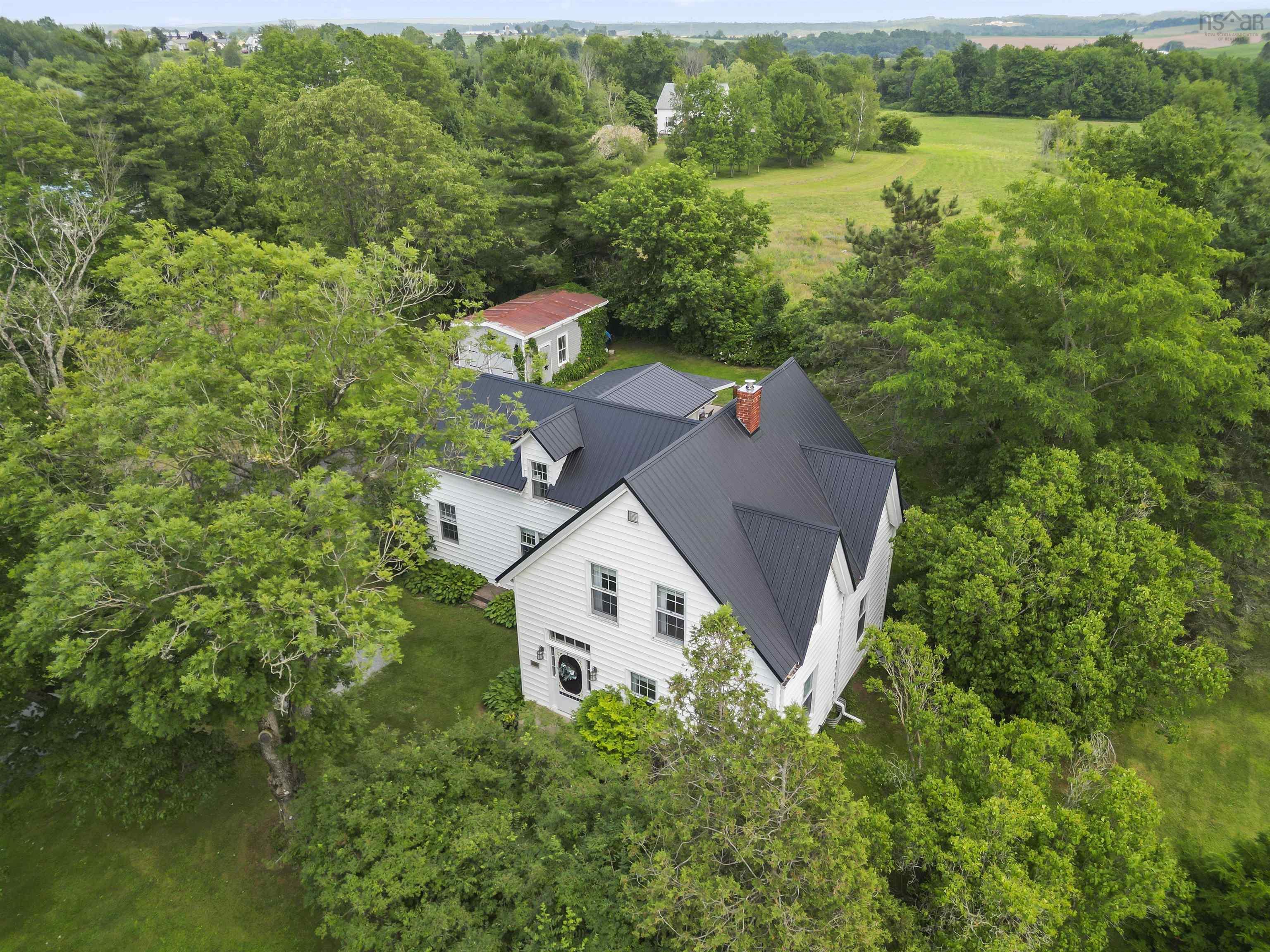 $529,900.00: 2141 Highway 2, Milford