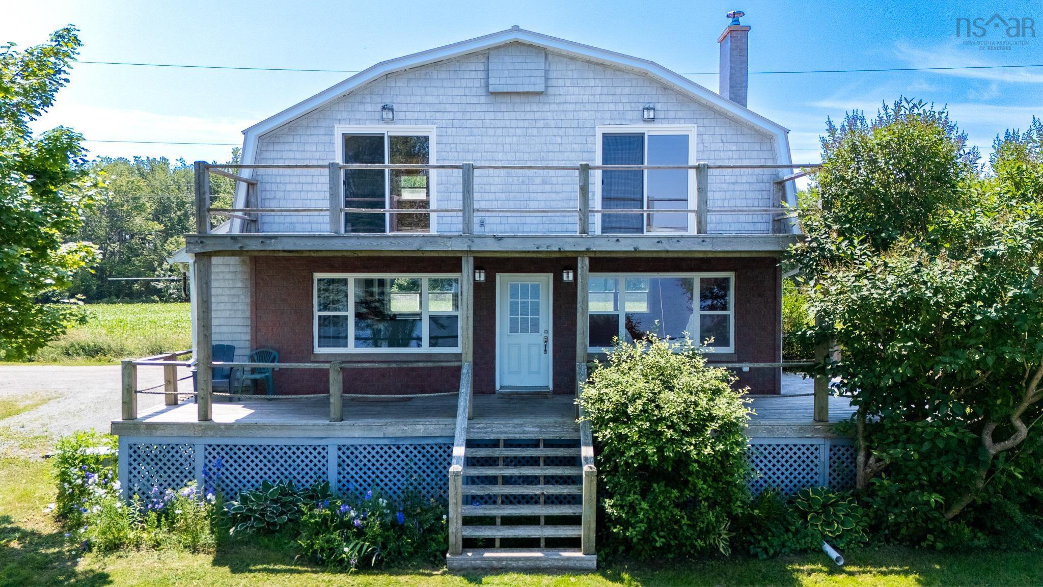 $775,000.00: 102 Pheasant Road, North Grand Pre