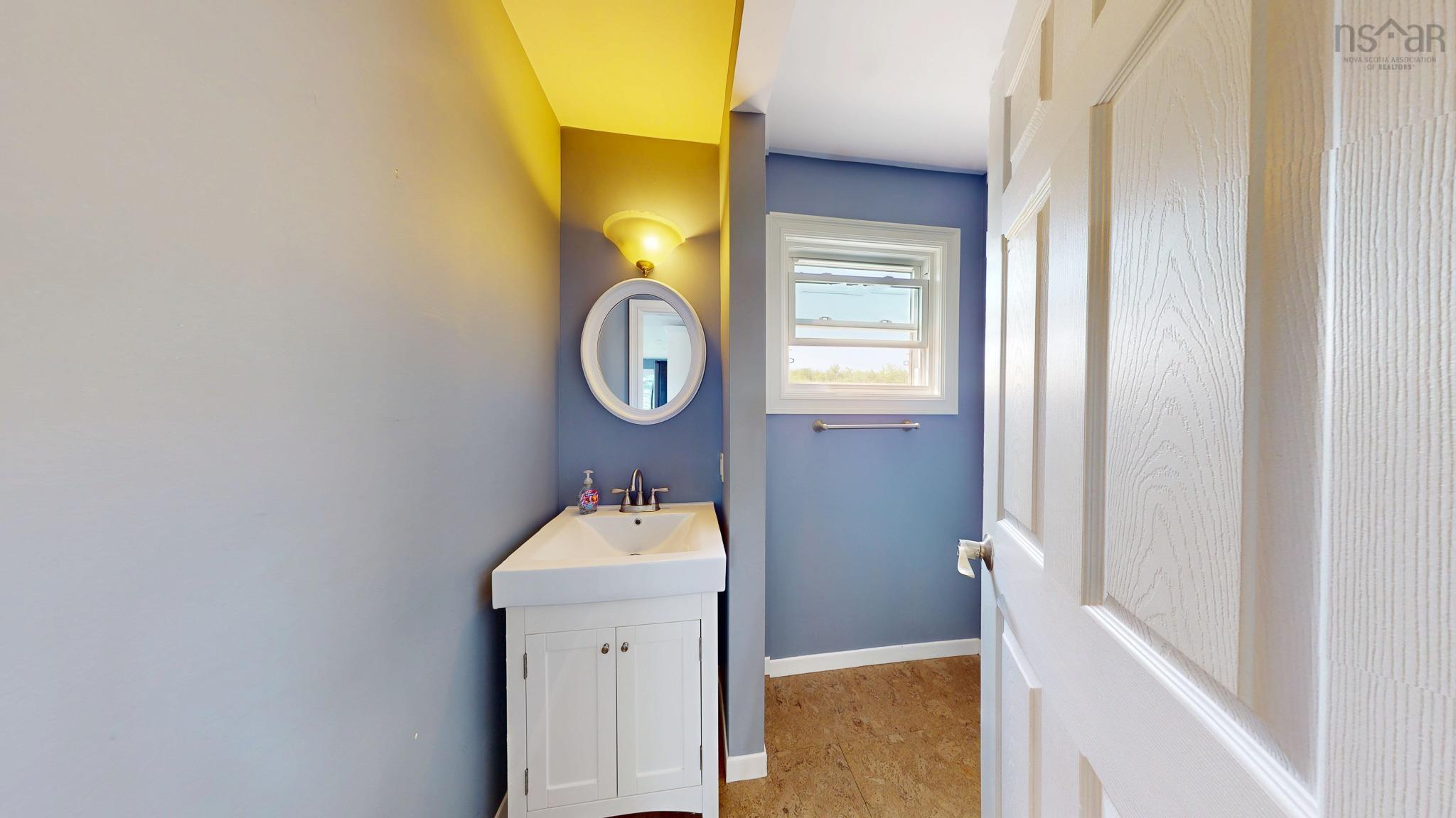 $775,000.00: 102 Pheasant Road, North Grand Pre