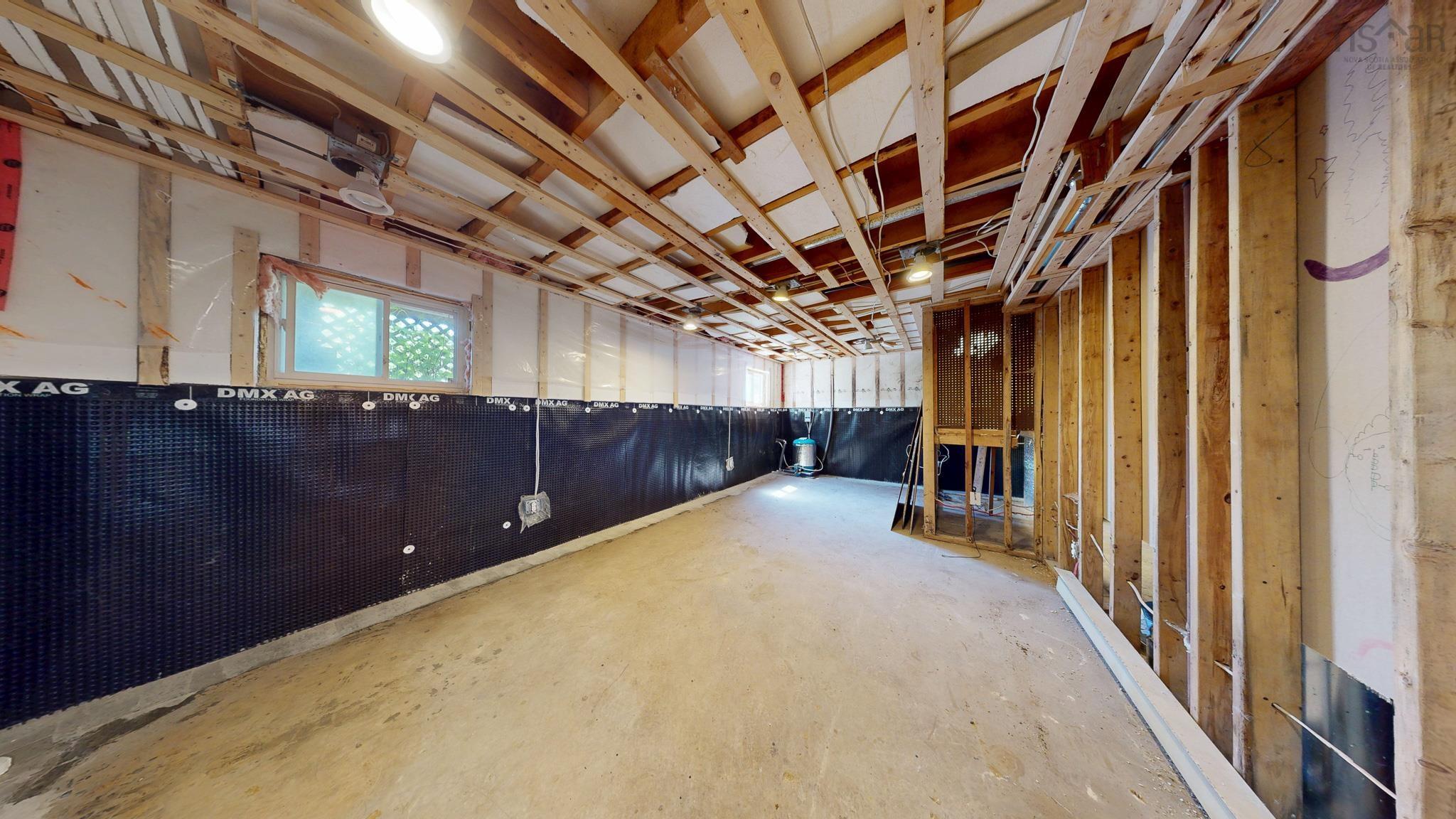 $775,000.00: 102 Pheasant Road, North Grand Pre