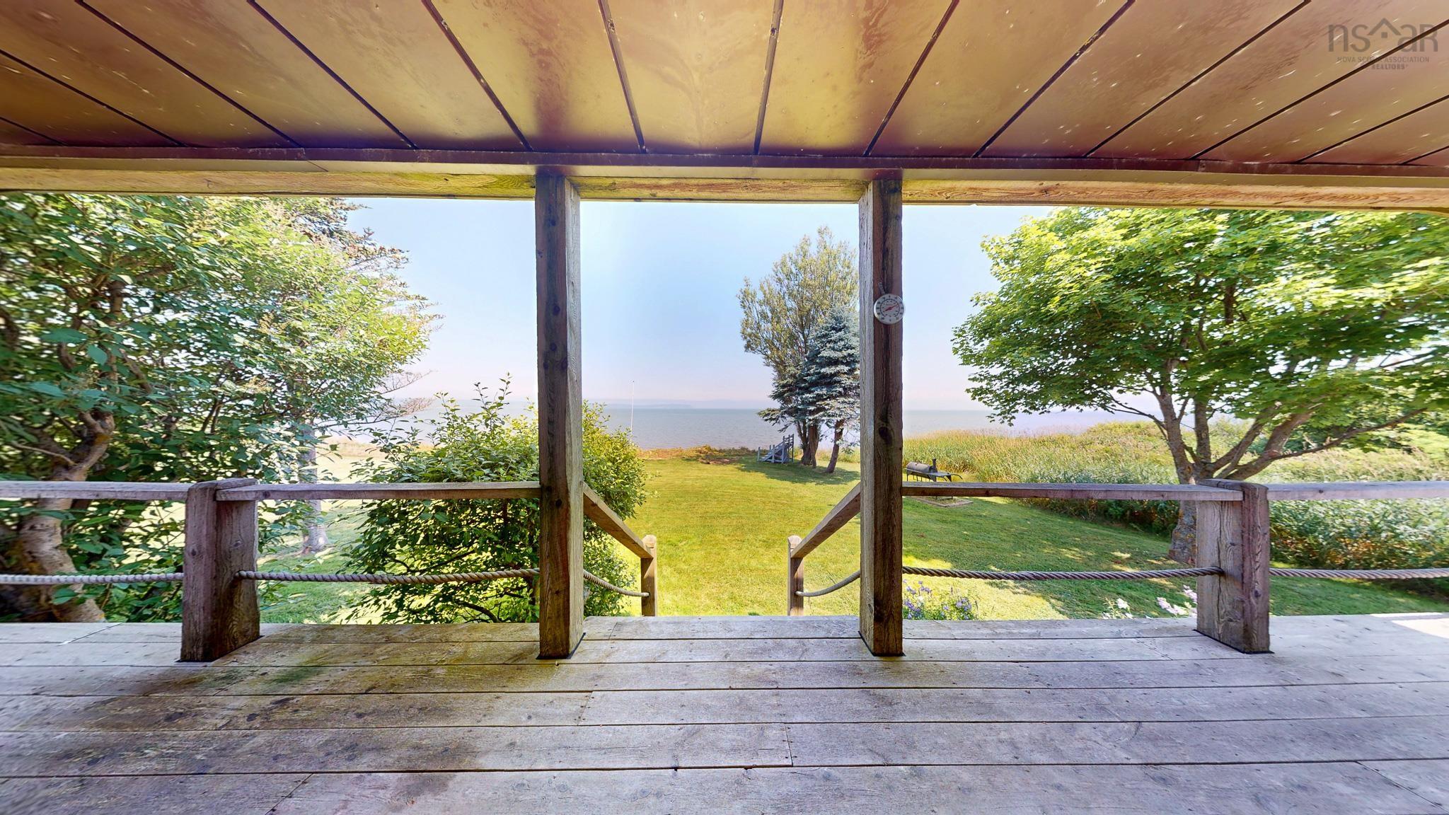 $775,000.00: 102 Pheasant Road, North Grand Pre