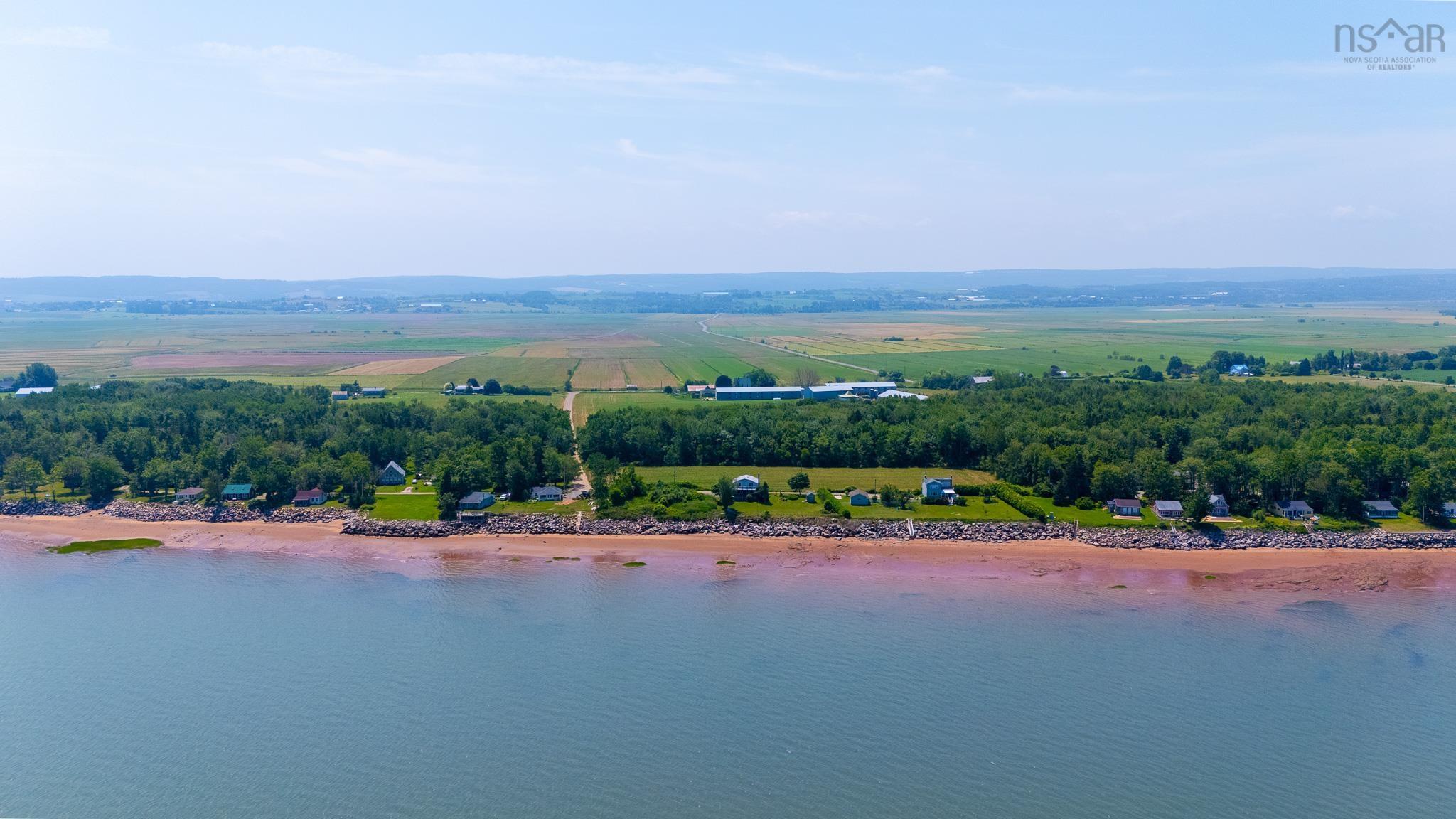 $775,000.00: 102 Pheasant Road, North Grand Pre