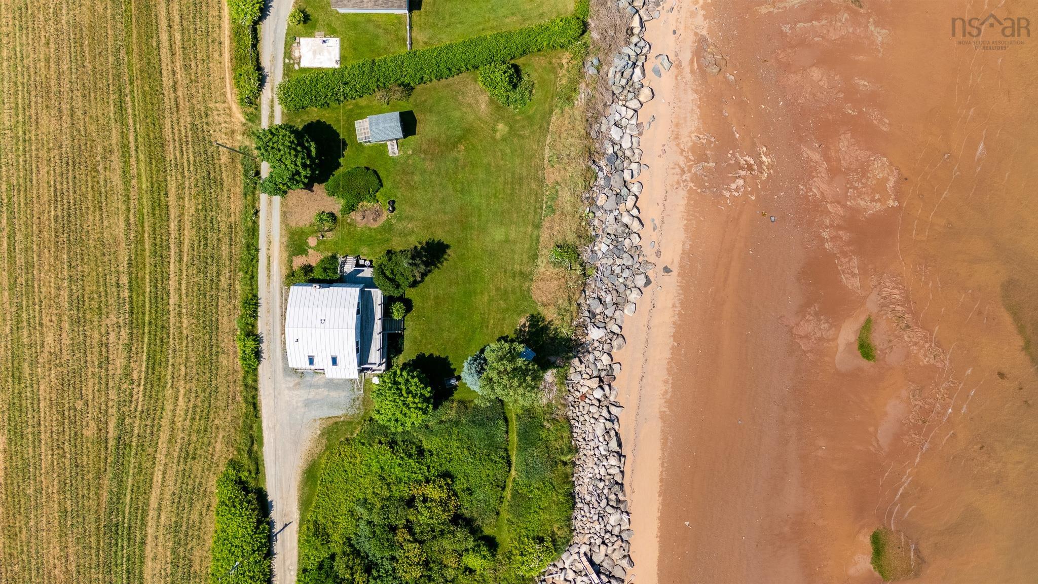 $775,000.00: 102 Pheasant Road, North Grand Pre