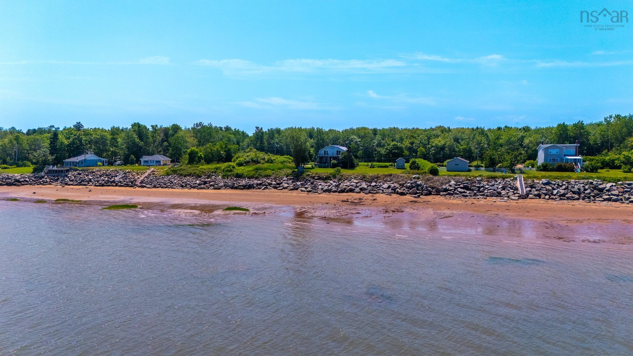 $775,000.00: 102 Pheasant Road, North Grand Pre